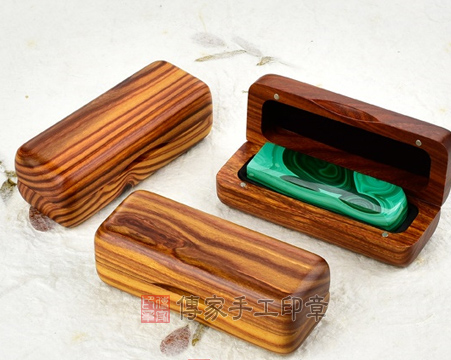 南非莫桑比克紅紫檀木單章實木盒：1500元