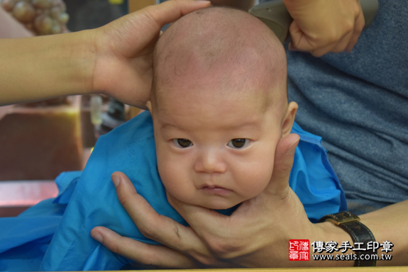 寶寶(高雄鳳山區)--製作胎毛筆、臍帶章、嬰兒三寶。「寶寶滿月剃頭理髮、到府嬰兒滿月理髮」祝福和活動紀錄。照片33