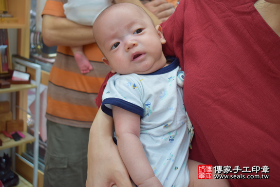 寶寶(高雄鳳山區)--製作胎毛筆、臍帶章、嬰兒三寶。「寶寶滿月剃頭理髮、到府嬰兒滿月理髮」祝福和活動紀錄。照片4