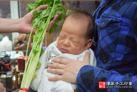 滿月剃頭、嬰兒剃頭、嬰兒理髮、寶寶剃頭、寶寶理髮、到府剃頭、到府嬰兒剃頭、到府滿月剃頭理髮。新北滿月剃頭、新北嬰兒剃頭、新北嬰兒理髮、新北寶寶剃頭、新北寶寶理髮、新北到府剃頭、新北到府嬰兒剃頭、新北到府滿月剃頭理髮。永和滿月剃頭、永和嬰兒剃頭、永和嬰兒理髮、永和寶寶剃頭、永和寶寶理髮、永和到府剃頭、永和到府嬰兒剃頭、永和到府滿月剃頭理髮。王寶寶(高新北永和區)--製作胎毛筆、臍帶章、嬰兒三寶。「寶寶滿月剃頭理髮、到府嬰兒滿月理髮」祝福和活動紀錄。照片8