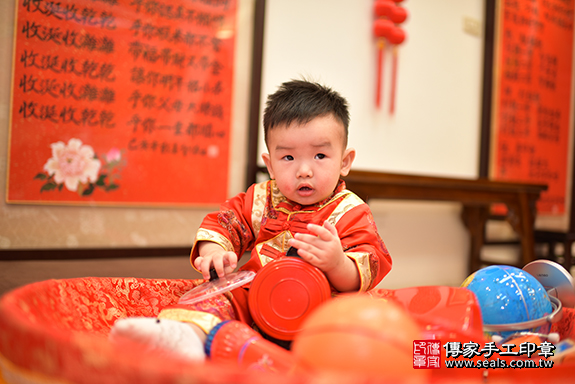 台中市北區謝寶寶古禮抓周祝福活動：傳家台中市抓周專業中國風會場照片5