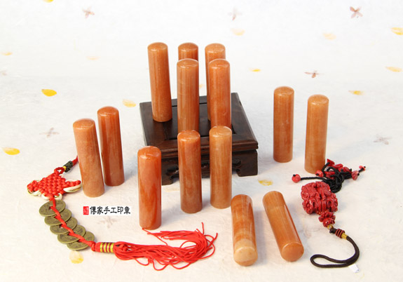 半手工噴砂印章：紅東菱玉公司大小印章實際成品、紅東菱玉印章材質介紹。（公司章、公司印章、負責人印章，一圓一方）傳家印章新竹店。2020.1.2圖片3