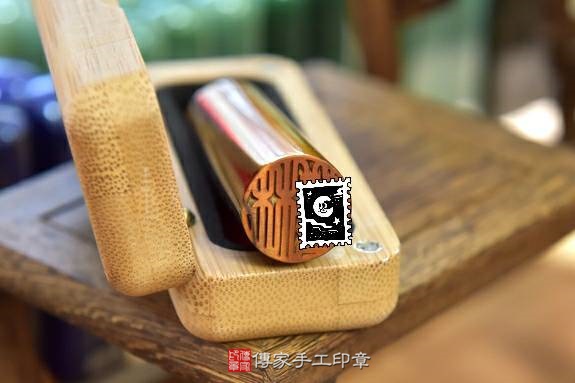 全手工噴砂印章：虎眼石臍帶章實際成品、印章作品分享、虎眼石印章材質介紹。（臍帶印章、肚臍章、肚臍印章，胎毛印章，一圓一方）傳家手工印章新竹店2020.06.19