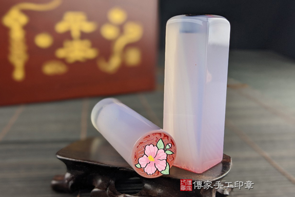 半手工噴砂印章：紫瑪瑙臍髮雙章實際成品、印章作品分享、紫瑪瑙印章材質介紹。（臍帶印章、肚臍章、肚臍印章，一圓一方）傳家手工印章高雄店。2020.08.03照片6