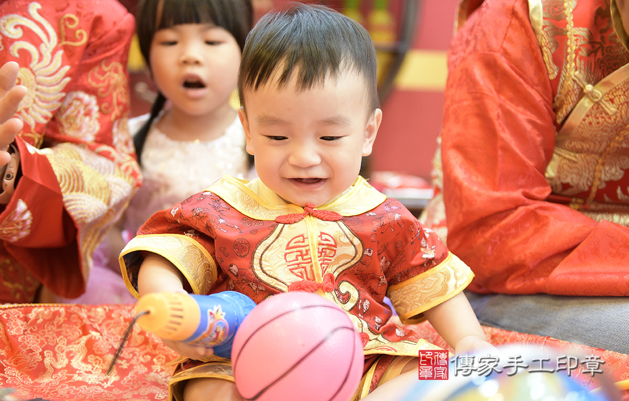 桃園市八德區林寶寶古禮抓周祝福活動:寶寶照。 桃園店抓周。照片4