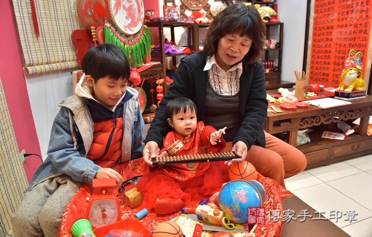 新竹市香山區王寶寶古禮抓周祝福活動。2020.01.15 照片46