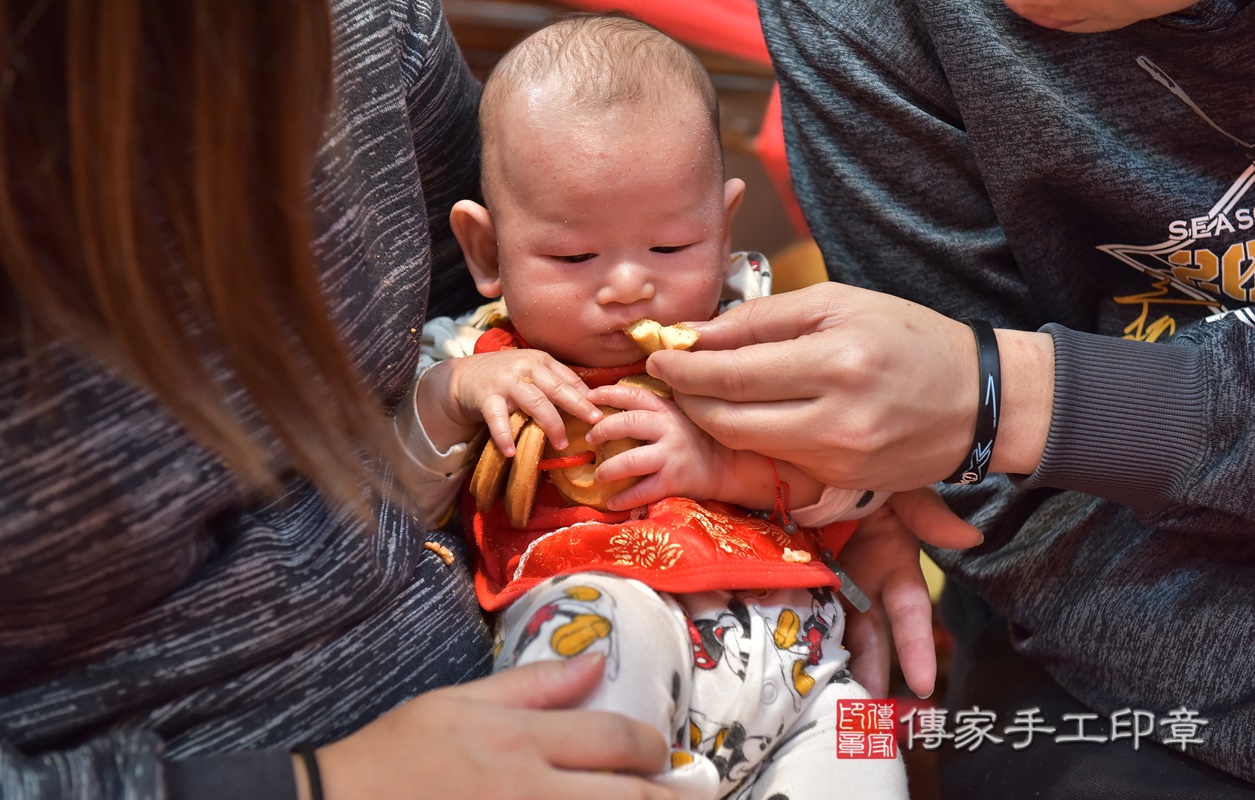 新竹市香山區曾寶寶古禮收涎祝福活動。2020.04.25 照片19