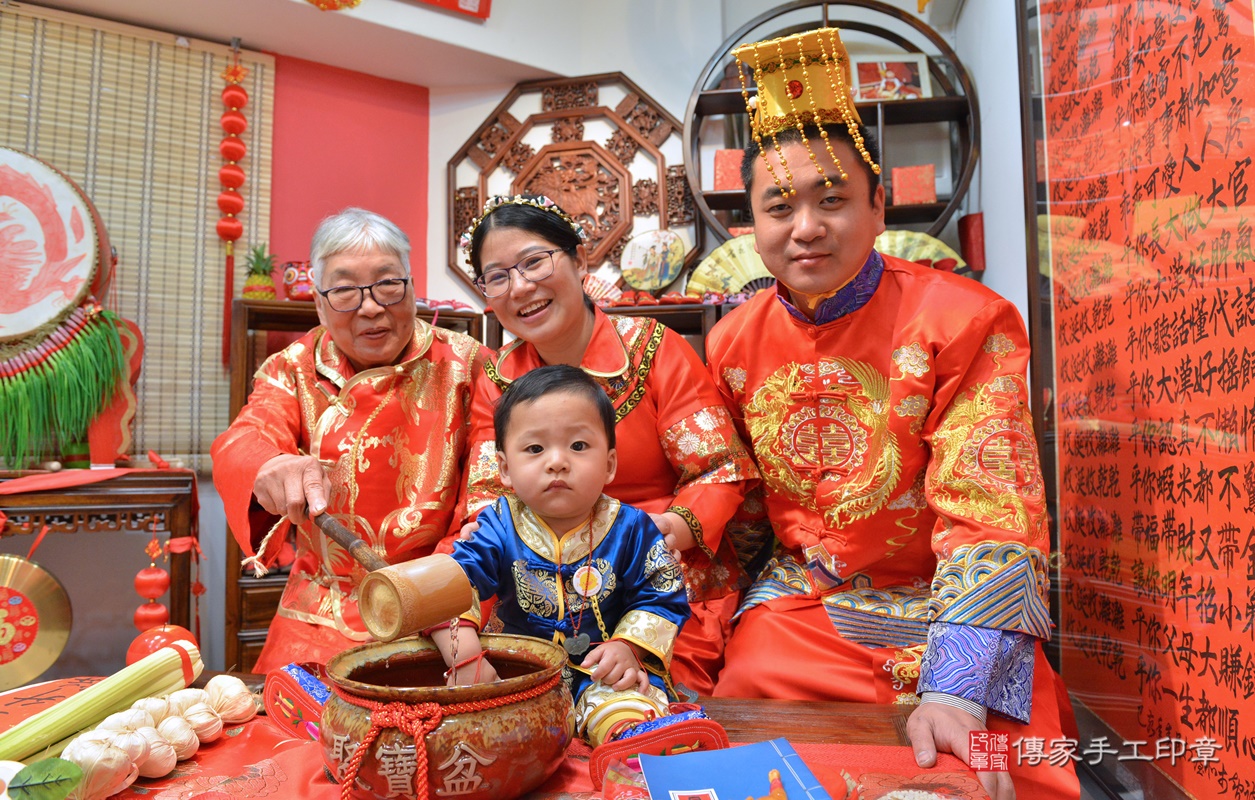 新竹市香山區黃寶寶古禮抓周祝福活動。2020.01.01 照片11