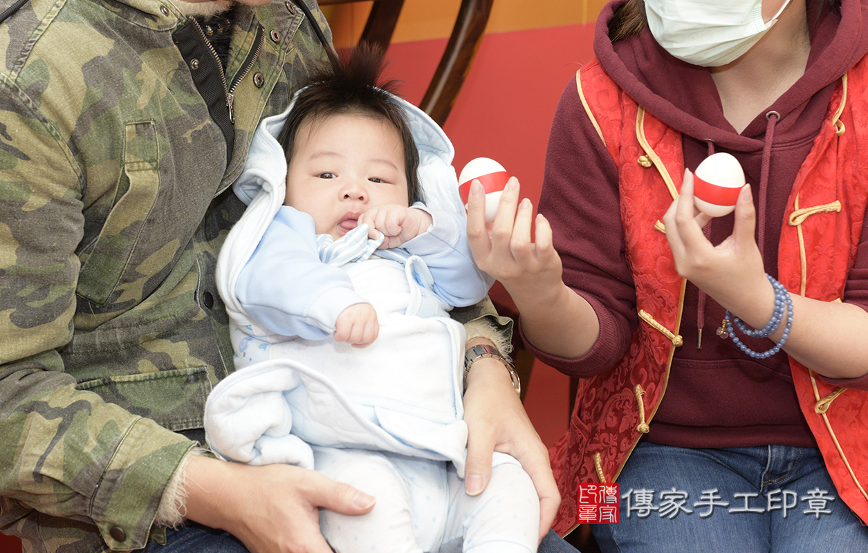 讓林寶寶桃花緣好，很多漂亮女孩喜歡！