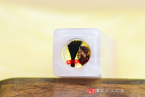 全手工噴砂印章：星光粉晶臍帶章實際成品、印章作品分享、星光粉晶印章材質介紹。（臍帶印章、肚臍章、肚臍印章，胎毛印章，一圓一方）傳家手工印章桃園店。2021.07.09