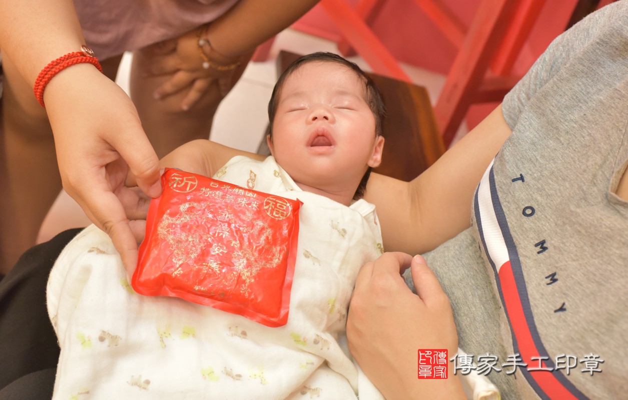 讓寶寶可以豐衣足食，一輩子不愁吃穿~