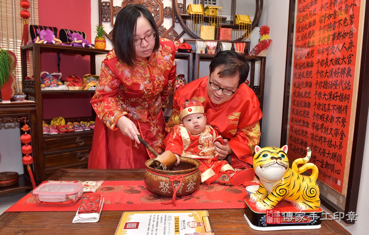 新竹市香山區葉寶寶古禮收涎祝福活動。2021.10.06 照片6