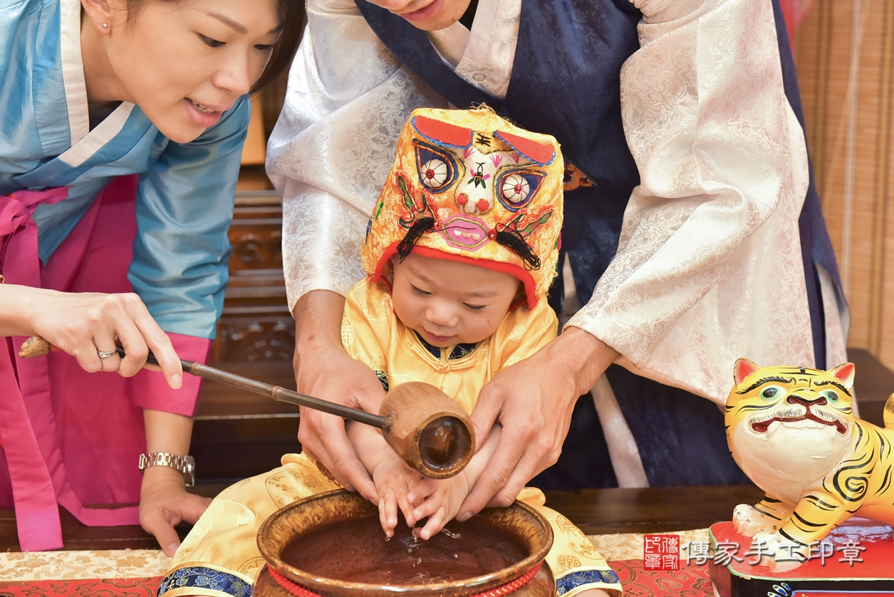 高雄市鳳山區王寶寶古禮抓周祝福活動。2022.03.26 照片12