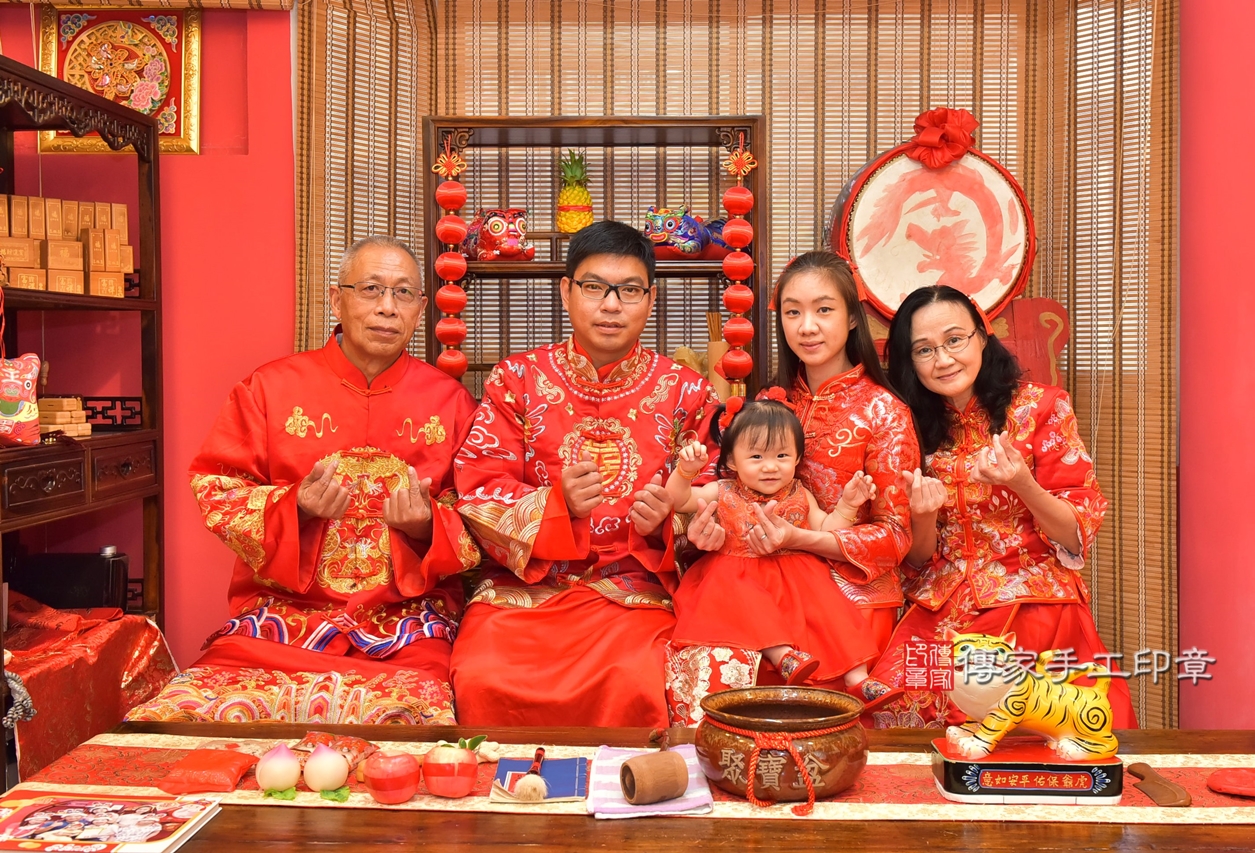 高雄市鳳山區董寶寶古禮抓周祝福活動。2022.03.05 照片16