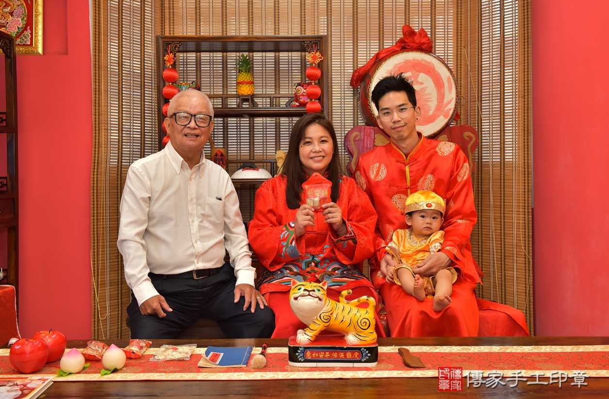 高雄市鳳山區許寶寶古禮抓周祝福活動。2022.06.15 照片13