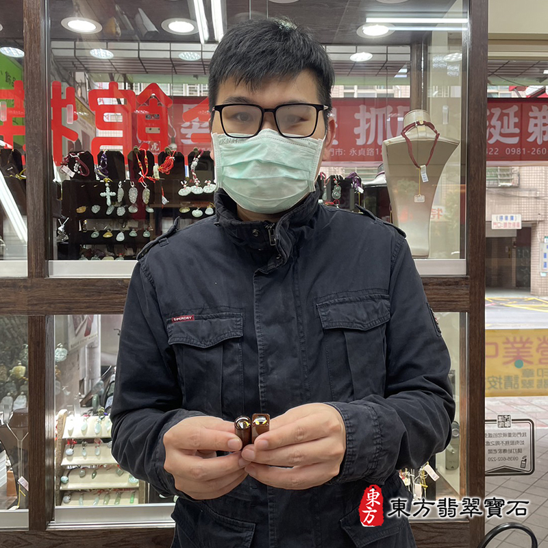 顧客滿意推薦開運臍髮印章-台北市中正區-楊先生。印章材質：電刻紅紫檀木。112.11.12