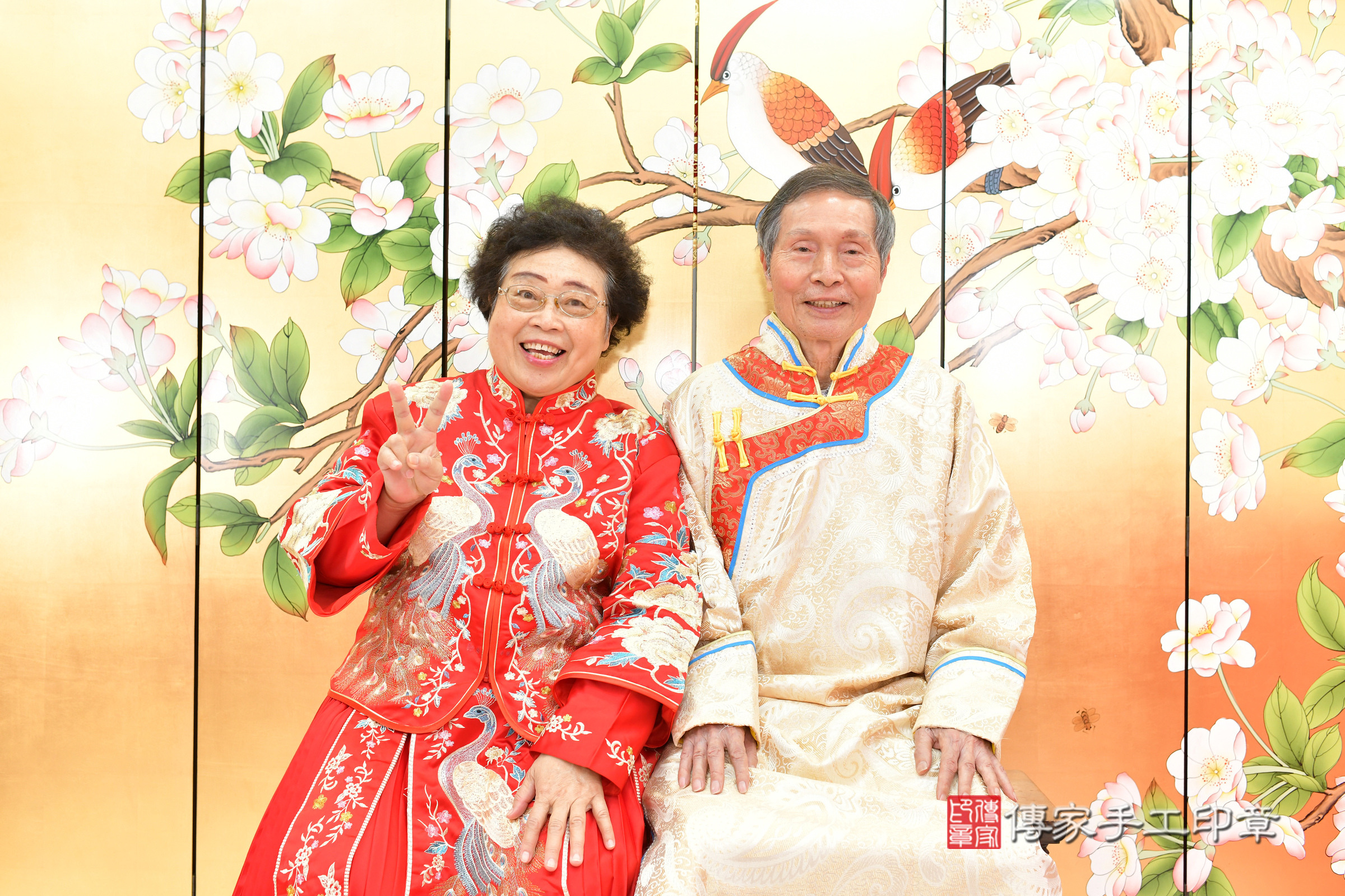 賴寶寶(台中市北區嬰兒寶寶滿月剃頭理髮、嬰兒剃胎毛儀式吉祥話)。中國風會場，爸媽寶貝穿「日中韓」古裝禮服。專業拍照、證書。★購買「臍帶章、肚臍章、胎毛筆刷印章」贈送：剃頭、收涎、抓周，三選一。2024.2.1，照片8