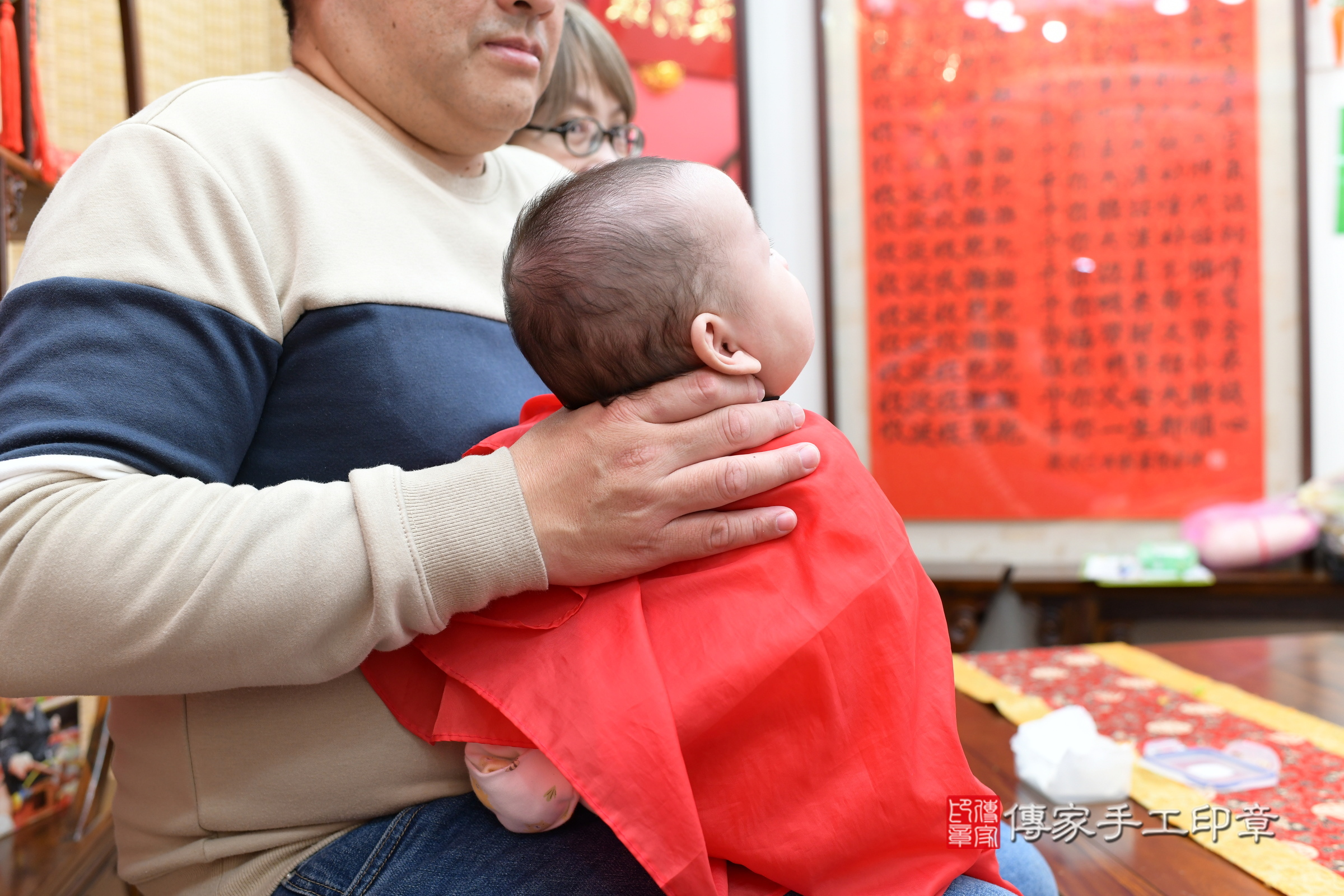 小霆霆寶寶(新北市永和區嬰兒寶寶滿月剃頭理髮、嬰兒剃胎毛儀式吉祥話)。中國風會場，爸媽寶貝穿「日中韓」古裝禮服。專業拍照、證書。★購買「臍帶章、肚臍章、胎毛筆刷印章」贈送：剃頭、收涎、抓周，三選一。2024.3.12，照片11