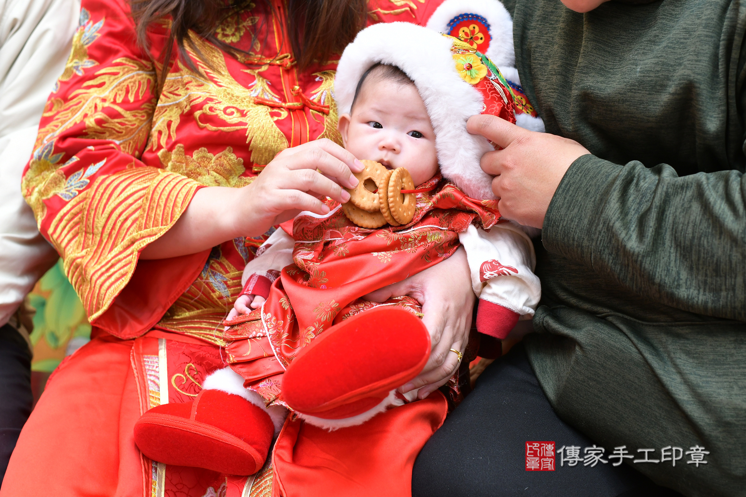 台北市大同區小如如寶寶收涎推薦：傳家台北店收涎中國風會場，嬰兒古禮收涎收口水流程儀式、收涎吉祥話、收涎餅乾、收涎拍照。收涎證書。2024.3.11，照片12