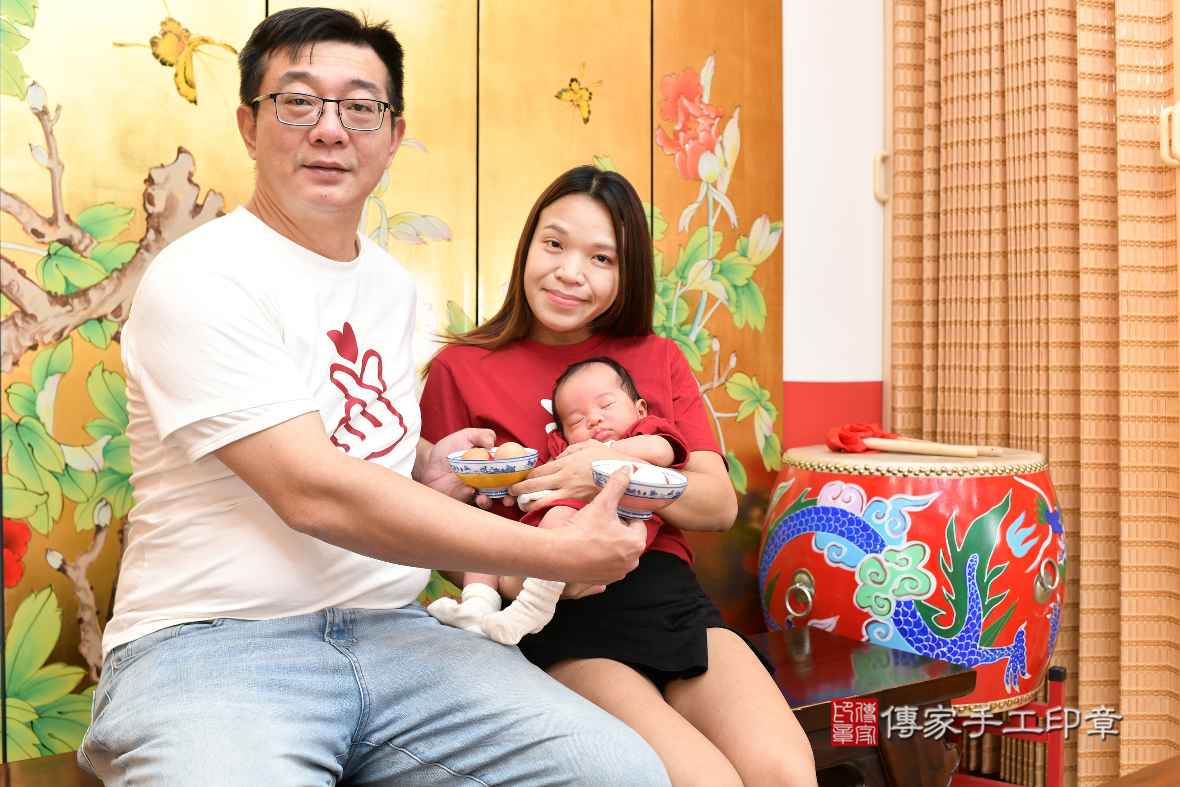 芮芮寶寶(台北市大同區嬰兒寶寶滿月剃頭理髮、嬰兒剃胎毛儀式吉祥話)。中國風會場，爸媽寶貝穿「日中韓」古裝禮服。專業拍照、證書。★購買「臍帶章、肚臍章、胎毛筆刷印章」贈送：剃頭、收涎、抓周，三選一。2024.3.23，照片8