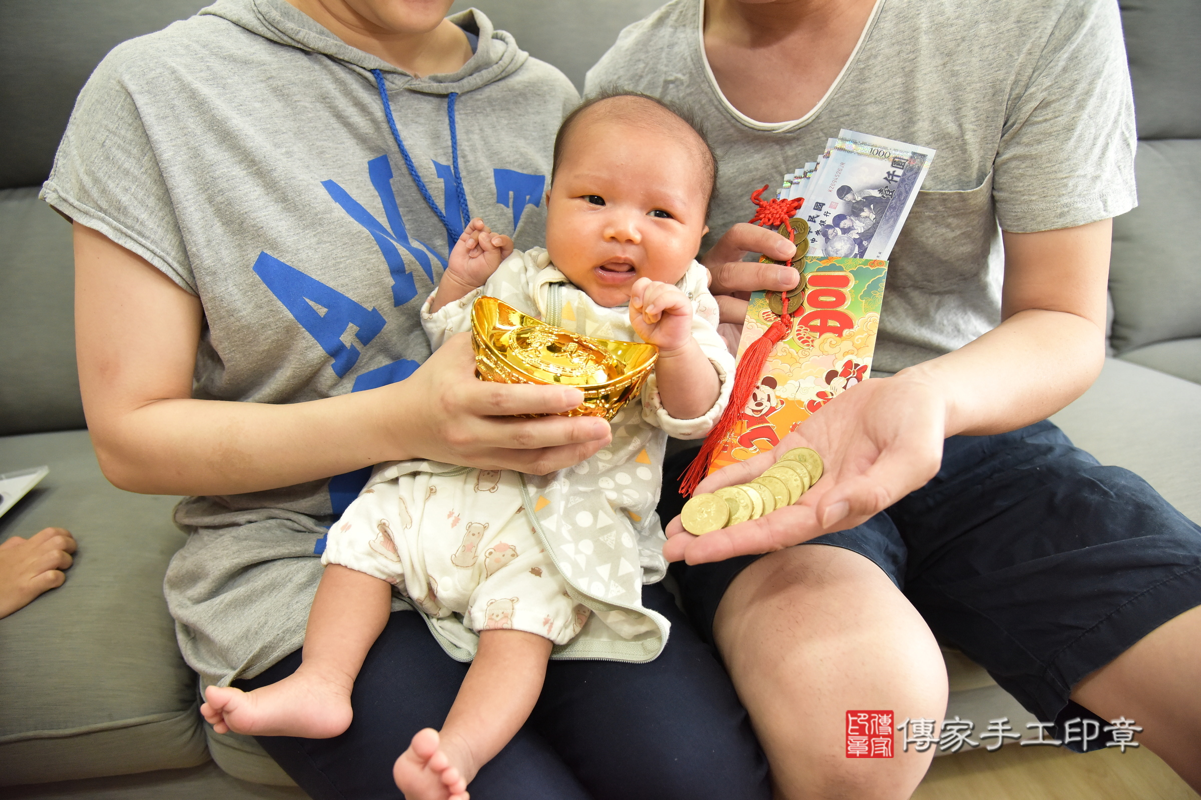 小涵寶寶(新北市八里區嬰兒寶寶滿月剃頭理髮、嬰兒剃胎毛儀式吉祥話)。中國風會場，爸媽寶貝穿「日中韓」古裝禮服。專業拍照、證書。★購買「臍帶章、肚臍章、胎毛筆刷印章」贈送：剃頭、收涎、抓周，三選一。2024.5.11，照片12