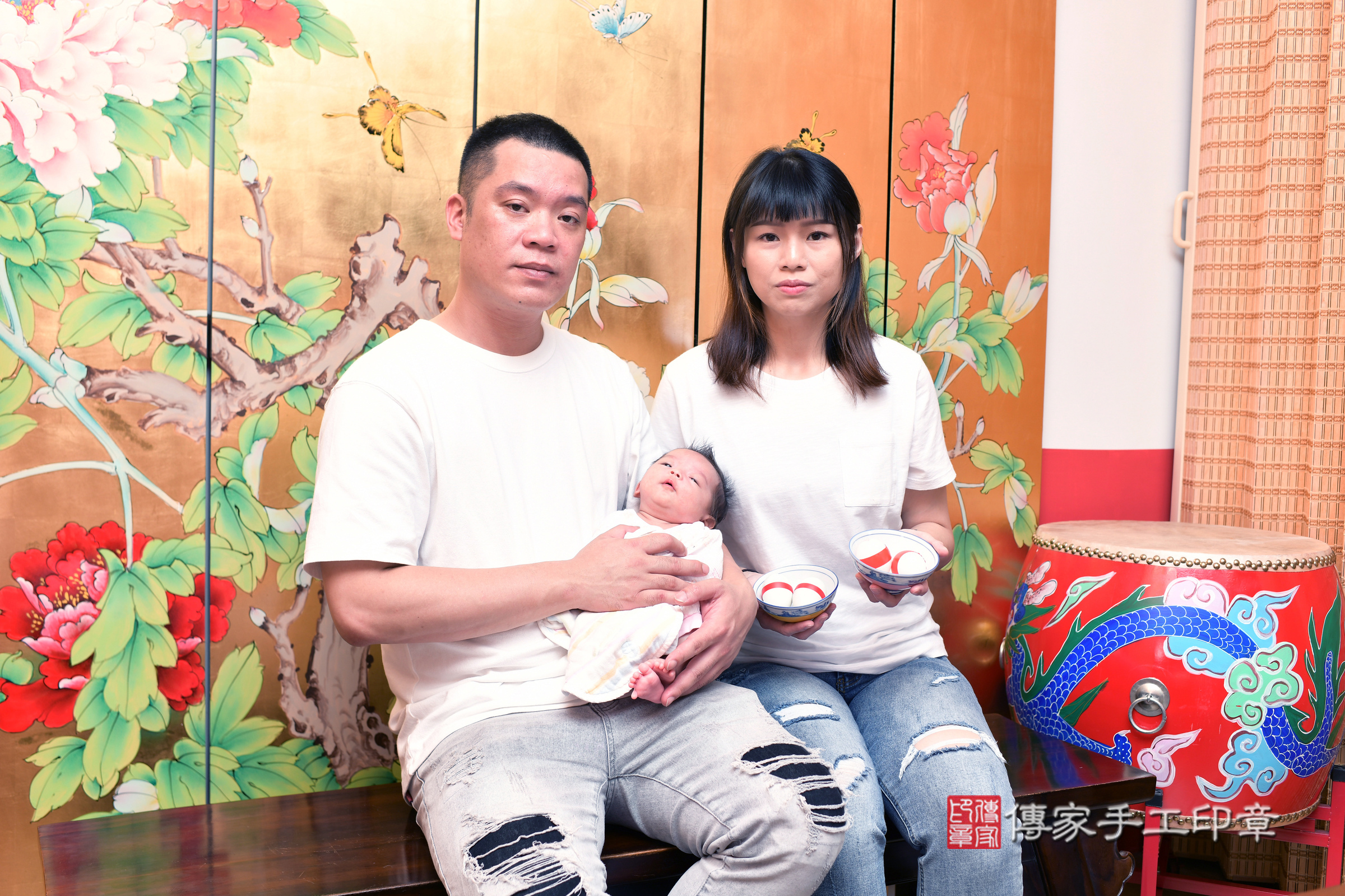 小毓寶寶(台北市大同區嬰兒寶寶滿月剃頭理髮、嬰兒剃胎毛儀式吉祥話)。中國風會場，爸媽寶貝穿「日中韓」古裝禮服。專業拍照、證書。★購買「臍帶章、肚臍章、胎毛筆刷印章」贈送：剃頭、收涎、抓周，三選一。2024.5.17，照片5