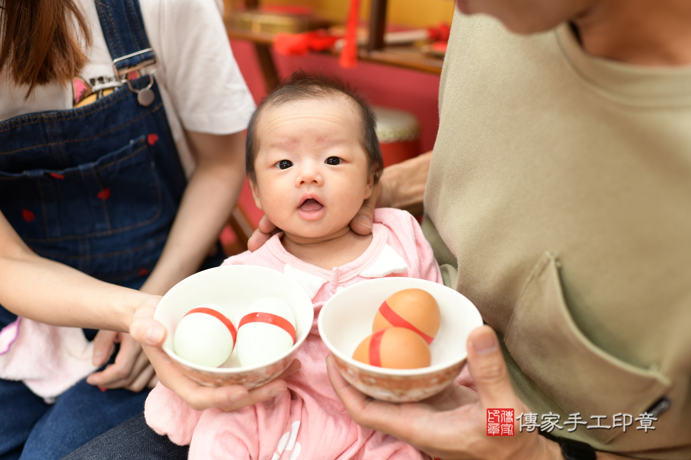 綺綺寶寶(新北市永和區嬰兒寶寶滿月剃頭理髮、嬰兒剃胎毛儀式吉祥話)。中國風會場，爸媽寶貝穿「日中韓」古裝禮服。專業拍照、證書。★購買「臍帶章、肚臍章、胎毛筆刷印章」贈送：剃頭、收涎、抓周，三選一。2024.5.31，照片5