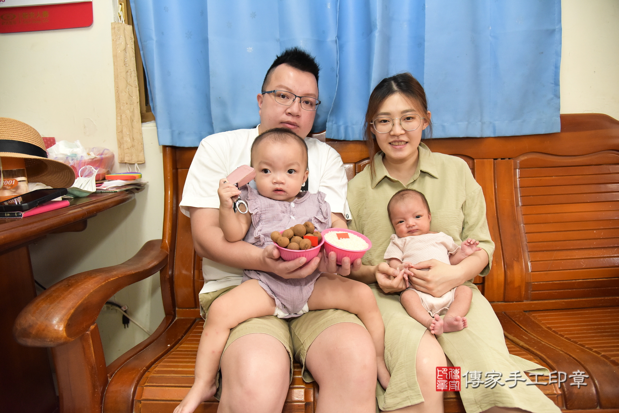 小涵寶寶(新北市板橋區到府嬰兒小涵寶寶滿月剃頭理髮、到府嬰兒剃胎毛儀式吉祥話)。到府剃頭剃胎毛主持、專業拍照、證書。★購買「臍帶章、肚臍章、胎毛筆刷印章」贈送：剃頭、收涎、抓周，三選一。2024.6.29，照片6