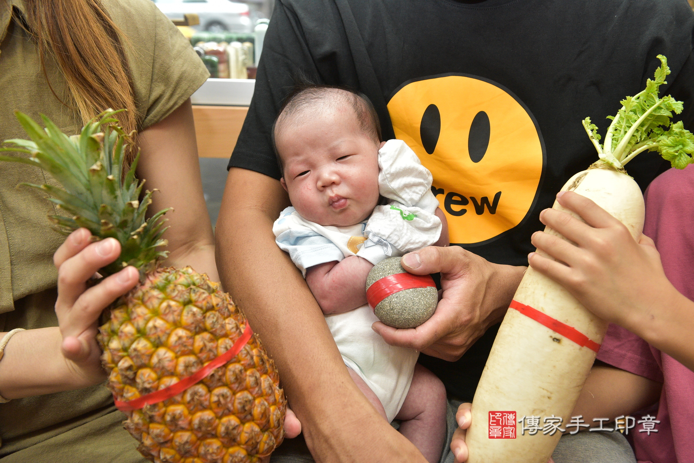 宸宸寶寶(新北市永和區嬰兒寶寶滿月剃頭理髮、嬰兒剃胎毛儀式吉祥話)。中國風會場，爸媽寶貝穿「日中韓」古裝禮服。專業拍照、證書。★購買「臍帶章、肚臍章、胎毛筆刷印章」贈送：剃頭、收涎、抓周，三選一。2024.6.29，照片8