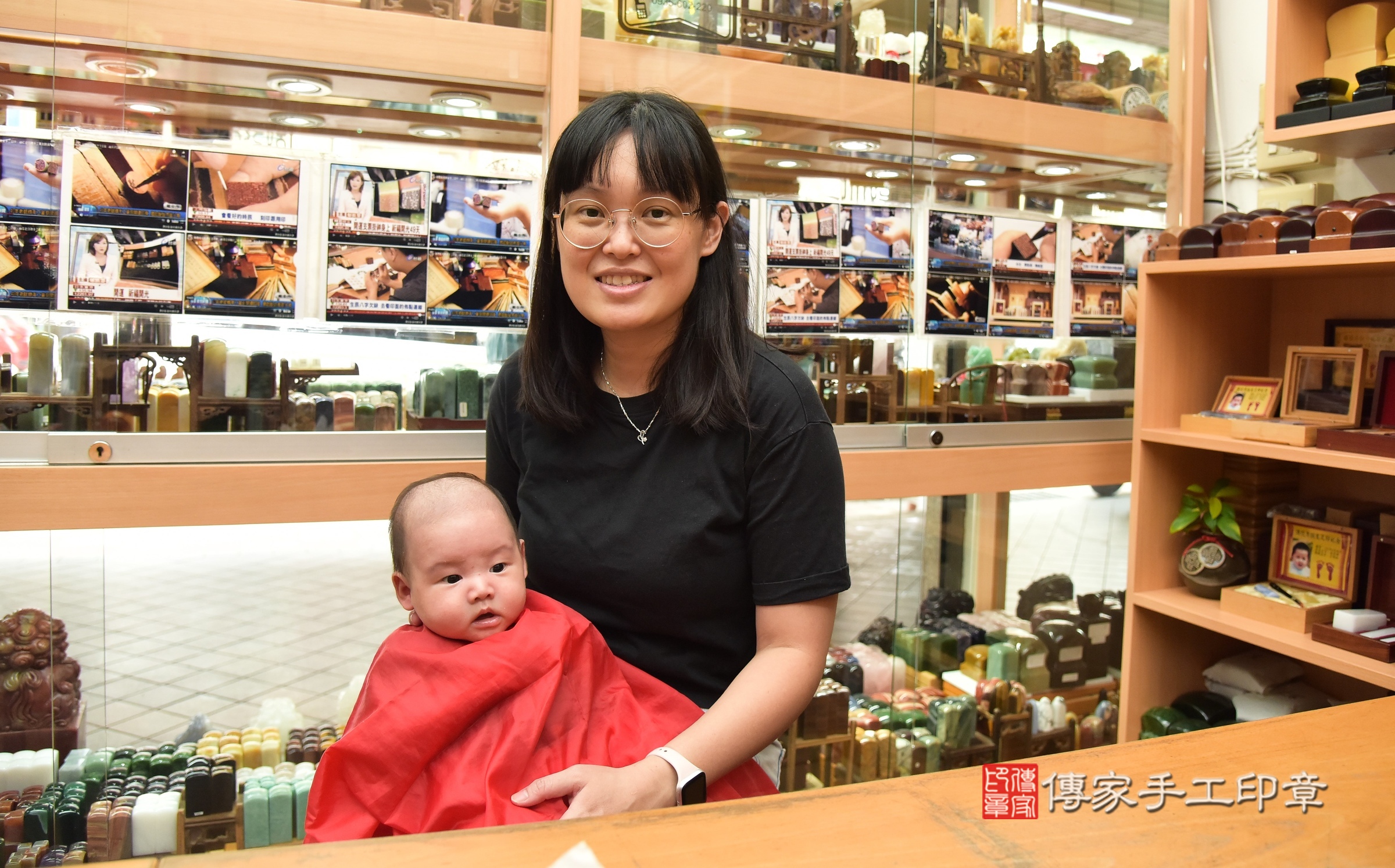 辰辰寶寶(新北市永和區嬰兒寶寶滿月剃頭理髮、嬰兒剃胎毛儀式吉祥話)。中國風會場，爸媽寶貝穿「日中韓」古裝禮服。專業拍照、證書。★購買「臍帶章、肚臍章、胎毛筆刷印章」贈送：剃頭、收涎、抓周，三選一。2024.7.20，照片16