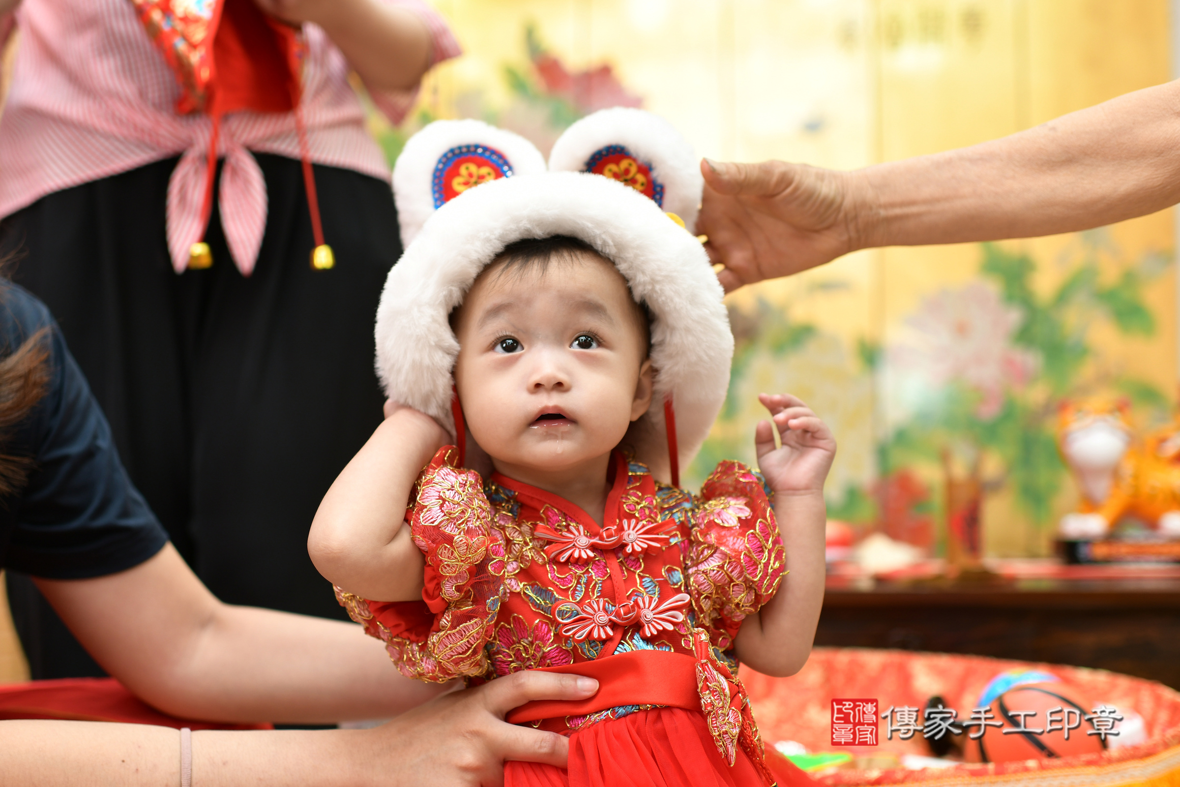 台北市大同區小睎寶寶抓周推薦：傳家台北店抓周度脺中國風會場，嬰兒古禮抓周流程儀式吉祥話、抓周道具物品24種、拍照。抓周證書。2024.8.31，照片14