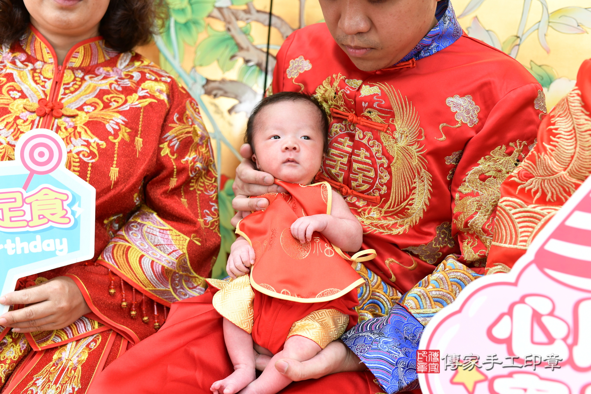 小亦寶寶(台北市大同區嬰兒寶寶滿月剃頭理髮、嬰兒剃胎毛儀式吉祥話)。中國風會場，爸媽寶貝穿「日中韓」古裝禮服。專業拍照、證書。★購買「臍帶章、肚臍章、胎毛筆刷印章」贈送：剃頭、收涎、抓周，三選一。2024.8.31，照片6