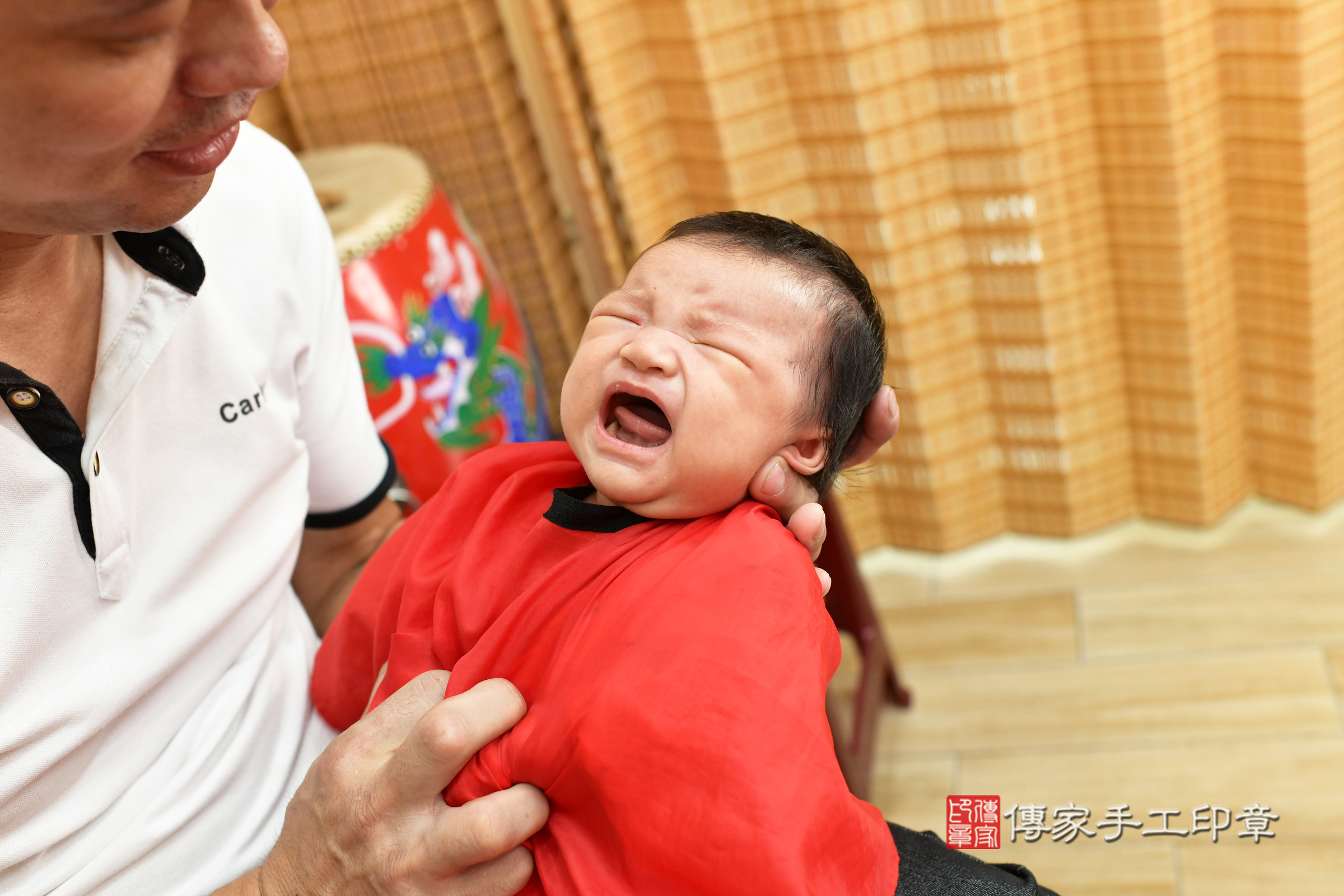 小茹寶寶(台北市大同區嬰兒寶寶滿月剃頭理髮、嬰兒剃胎毛儀式吉祥話)。中國風會場，爸媽寶貝穿「日中韓」古裝禮服。專業拍照、證書。★購買「臍帶章、肚臍章、胎毛筆刷印章」贈送：剃頭、收涎、抓周，三選一。2024.11.13，照片19