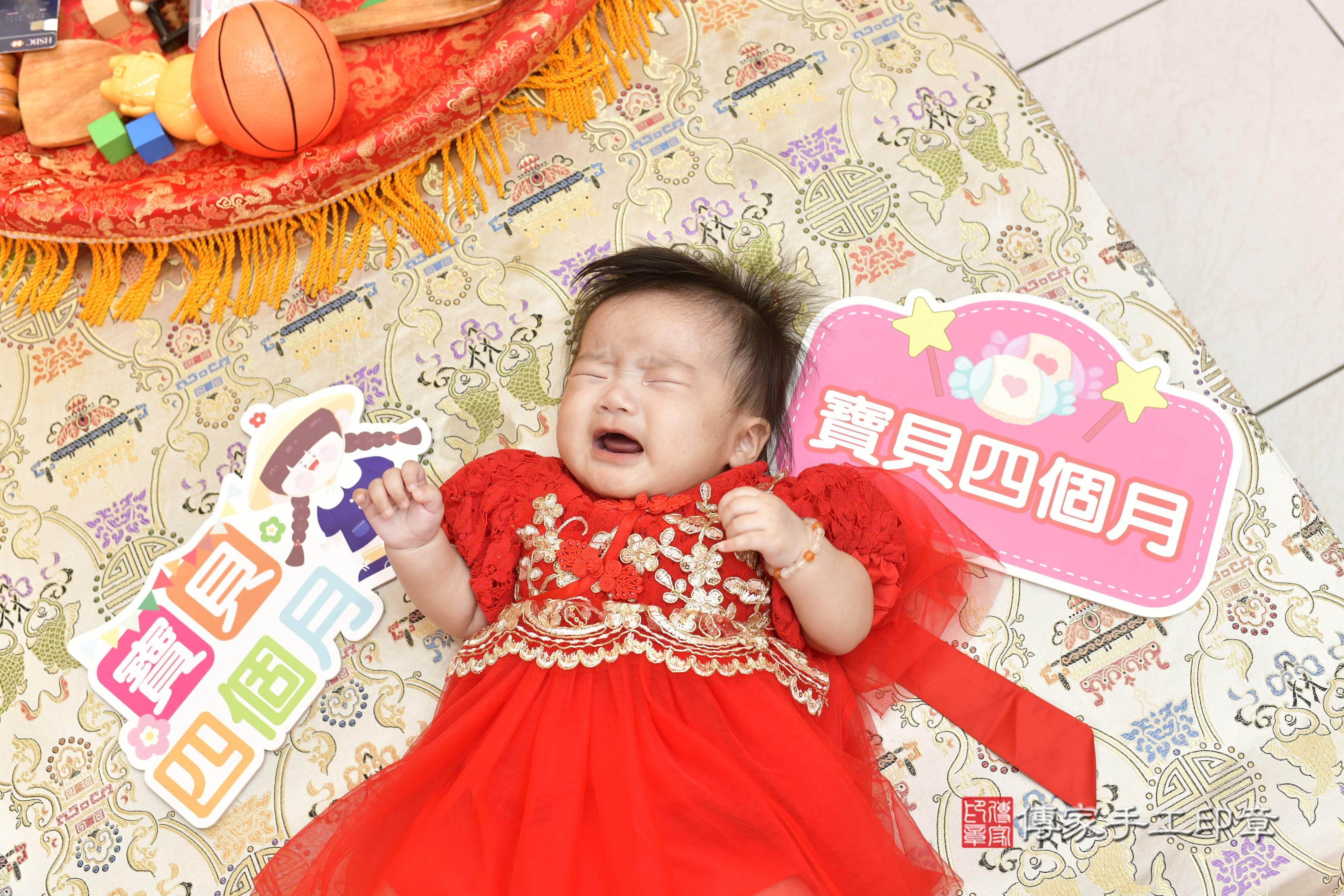 傳家手工印章新竹店、抓周、度脺、中國風會場、傳家嬰兒古禮、吉祥話、抓周道具物品24種、拍照。抓周證書。寶寶抓周、滿周歲、生日快樂、祝福