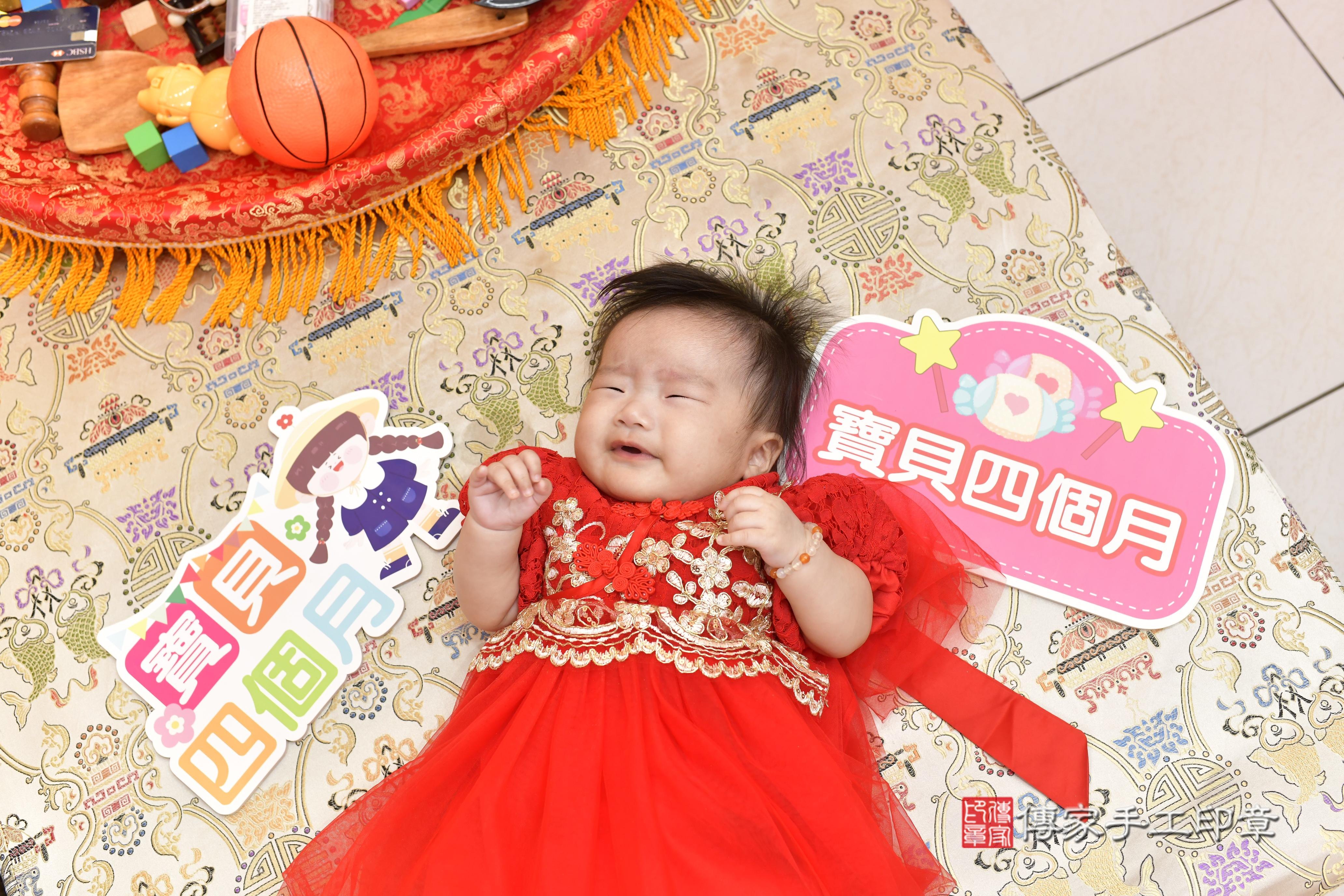 傳家手工印章新竹店、抓周、度脺、中國風會場、傳家嬰兒古禮、吉祥話、抓周道具物品24種、拍照。抓周證書。寶寶抓周、滿周歲、生日快樂、祝福