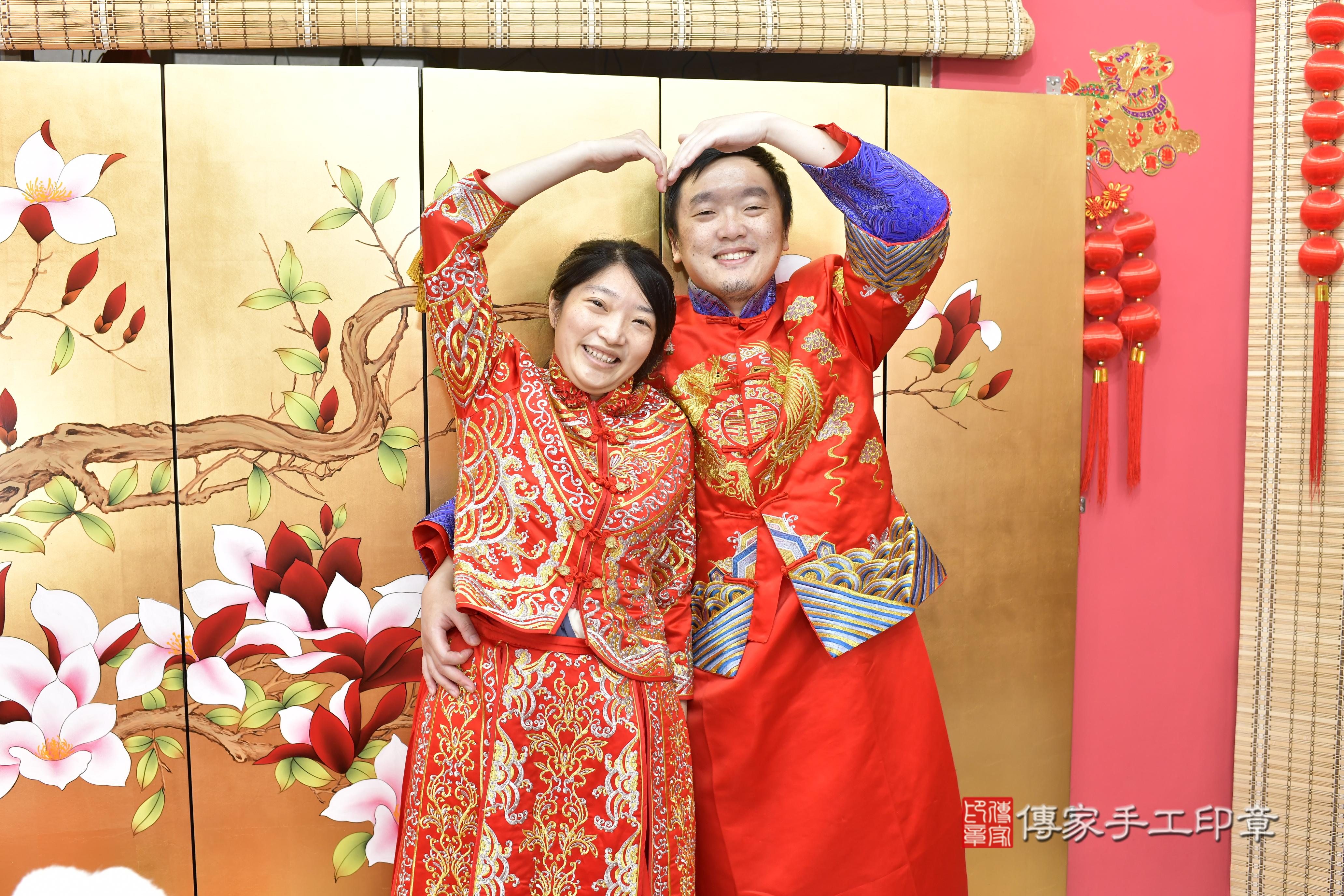 傳家手工印章新竹店、抓周、度脺、中國風會場、傳家嬰兒古禮、吉祥話、抓周道具物品24種、拍照。抓周證書。寶寶抓周、滿周歲、生日快樂、祝福