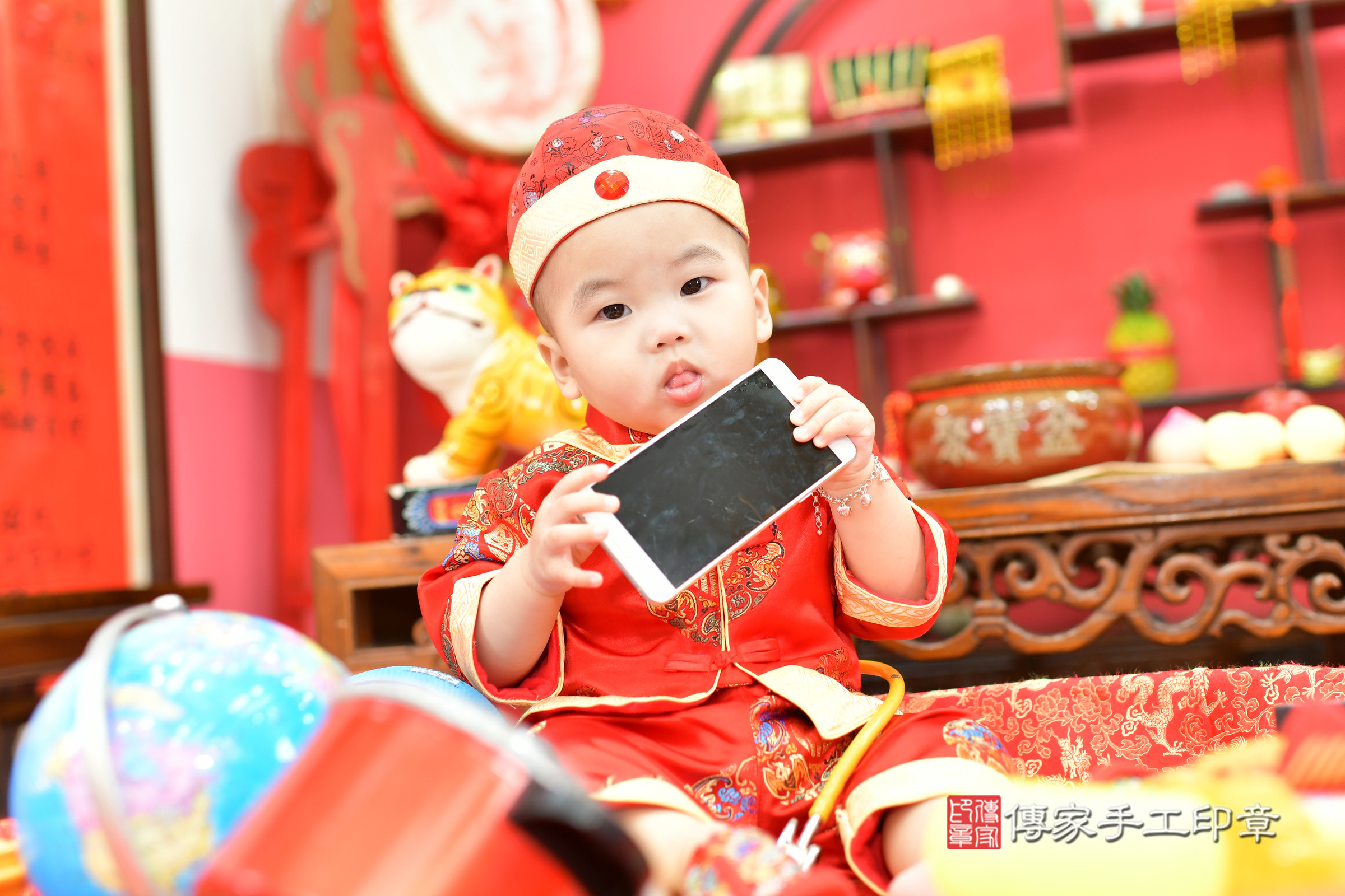 台中市北區澤澤寶寶抓周推薦:傳家台中店抓周度脺中國風會場,嬰兒古禮抓周流程儀式吉祥話、抓周道具物品24種、拍照。抓周證書。2024.11.1,照片8 台中市北區澤澤寶寶抓周推薦:傳家台中店抓周度脺中國風會場,嬰兒古禮抓周流程儀式吉祥話、抓周道具物品24種、拍照。抓周證書。2024.11.1,照片8