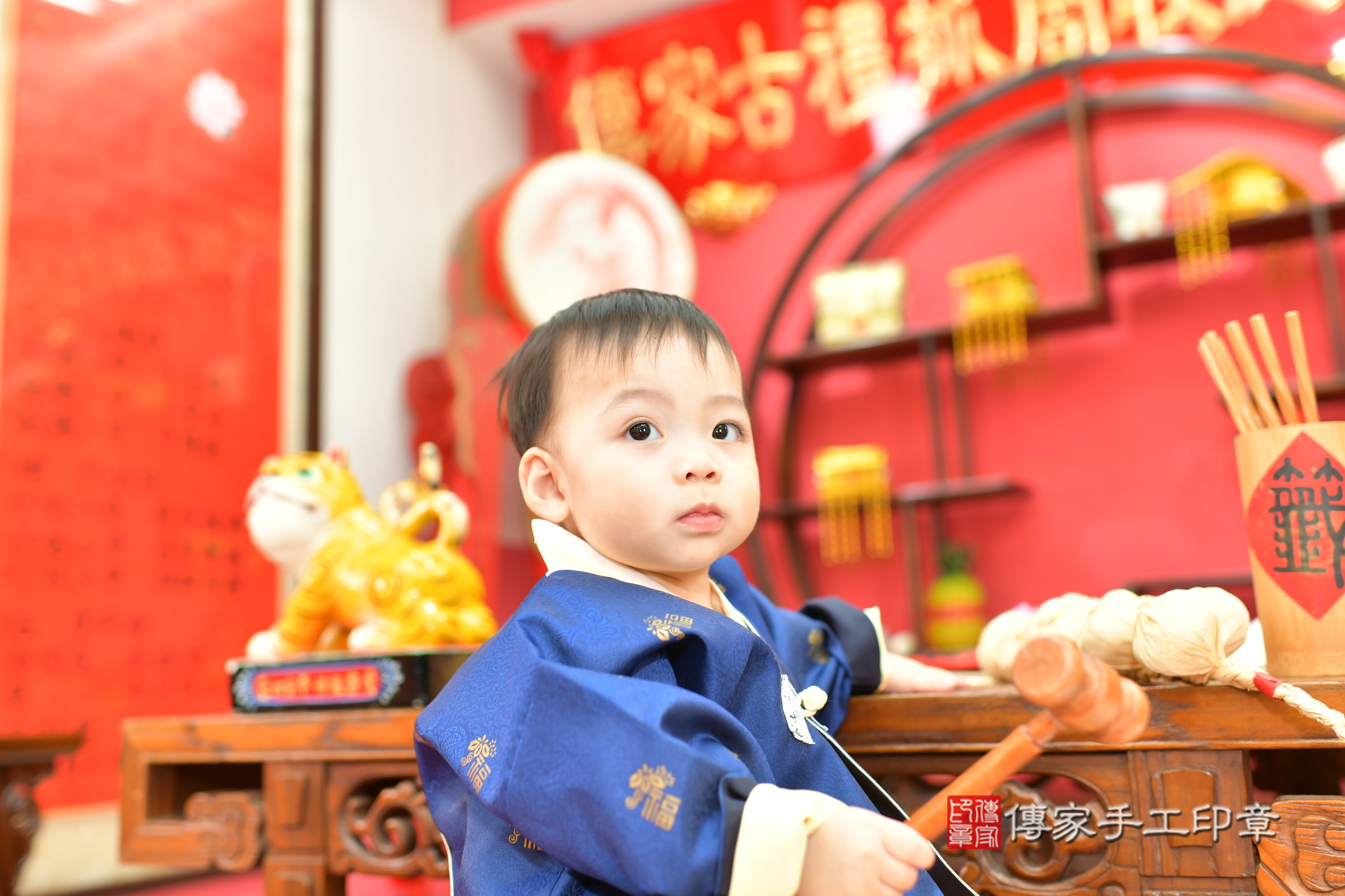 台中市北區鈞鈞寶寶抓周推薦:傳家台中店抓周度脺中國風會場,嬰兒古禮抓周流程儀式吉祥話、抓周道具物品24種、拍照。抓周證書。2024.11.13,照片17 台中市北區鈞鈞寶寶抓周推薦:傳家台中店抓周度脺中國風會場,嬰兒古禮抓周流程儀式吉祥話、抓周道具物品24種、拍照。抓周證書。2024.11.13,照片17