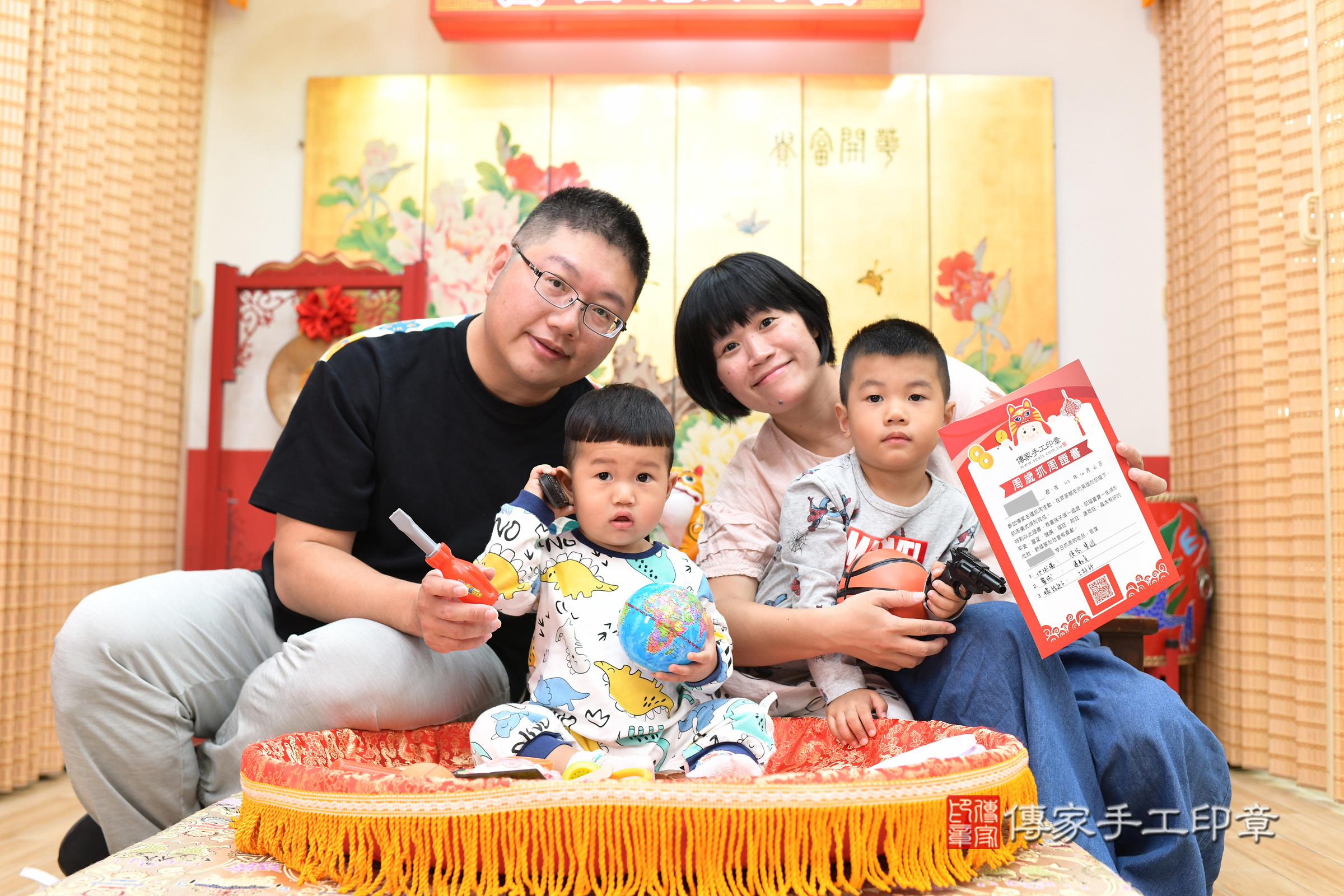 台北市大同區翔翔寶寶抓周推薦:傳家台北店抓周度脺中國風會場,嬰兒古禮抓周流程儀式吉祥話、抓周道具物品24種、拍照。抓周證書。2024.12.6,照片19 台北市大同區翔翔寶寶抓周推薦:傳家台北店抓周度脺中國風會場,嬰兒古禮抓周流程儀式吉祥話、抓周道具物品24種、拍照。抓周證書。2024.12.6,照片19