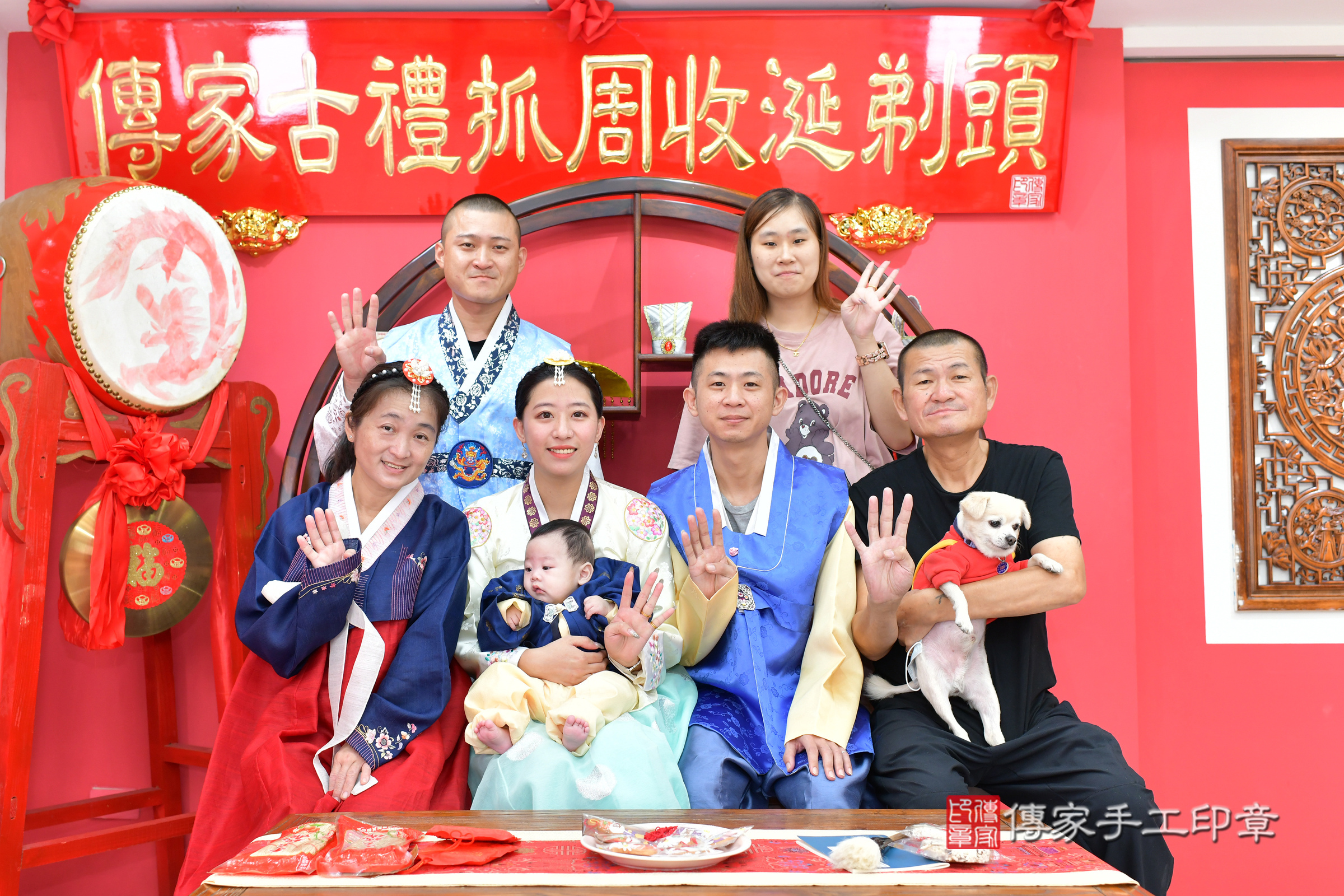 台中市北區小杰寶寶收涎推薦:傳家台中店收涎中國風會場,嬰兒古禮收涎收口水流程儀式、收涎吉祥話、收涎餅乾、收涎拍照。收涎證書。2024.11.4,照片27 台中市北區小杰寶寶收涎推薦:傳家台中店收涎中國風會場,嬰兒古禮收涎收口水流程儀式、收涎吉祥話、收涎餅乾、收涎拍照。收涎證書。2024.11.4,照片27