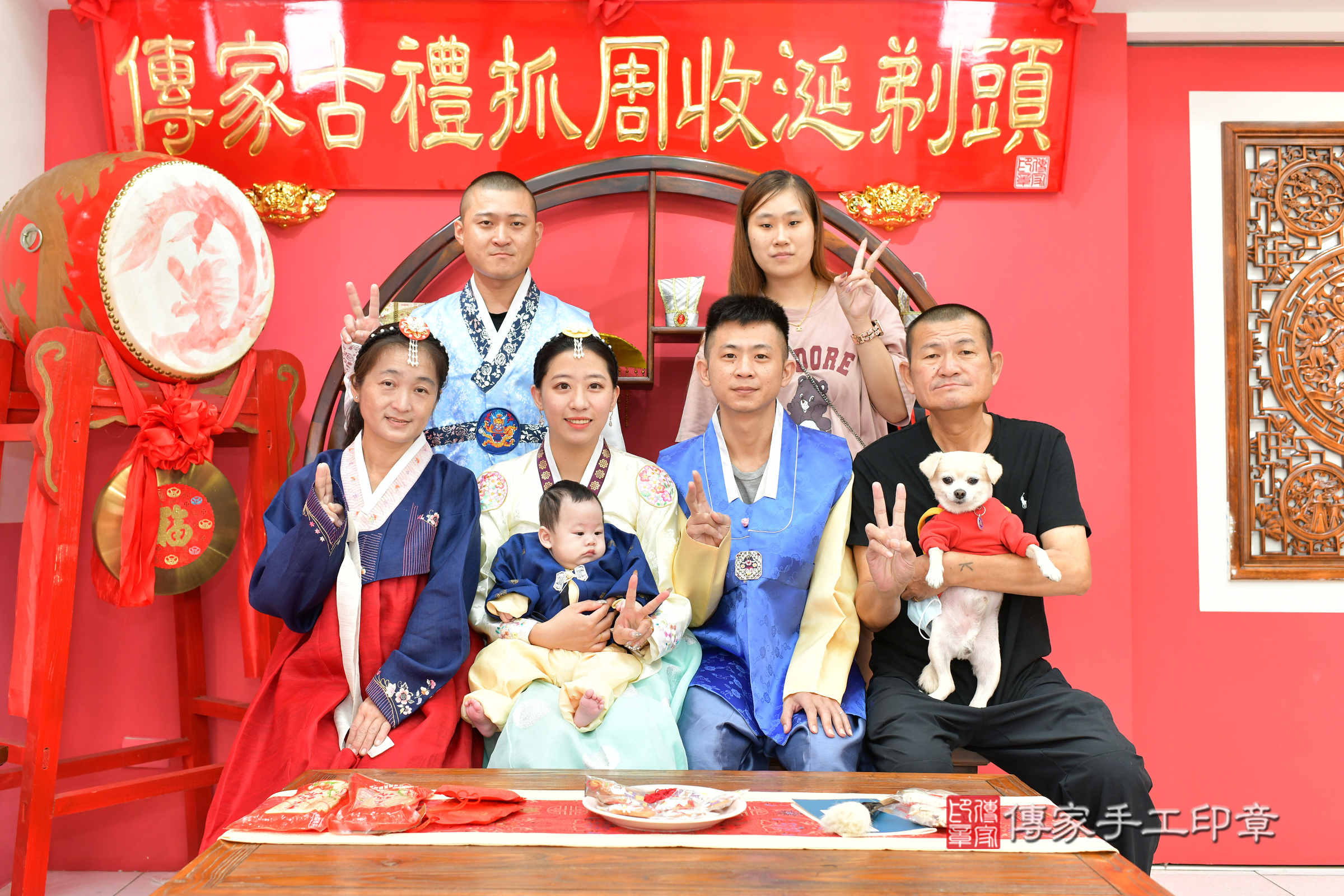 台中市北區小杰寶寶收涎推薦:傳家台中店收涎中國風會場,嬰兒古禮收涎收口水流程儀式、收涎吉祥話、收涎餅乾、收涎拍照。收涎證書。2024.11.4,照片26 台中市北區小杰寶寶收涎推薦:傳家台中店收涎中國風會場,嬰兒古禮收涎收口水流程儀式、收涎吉祥話、收涎餅乾、收涎拍照。收涎證書。2024.11.4,照片26