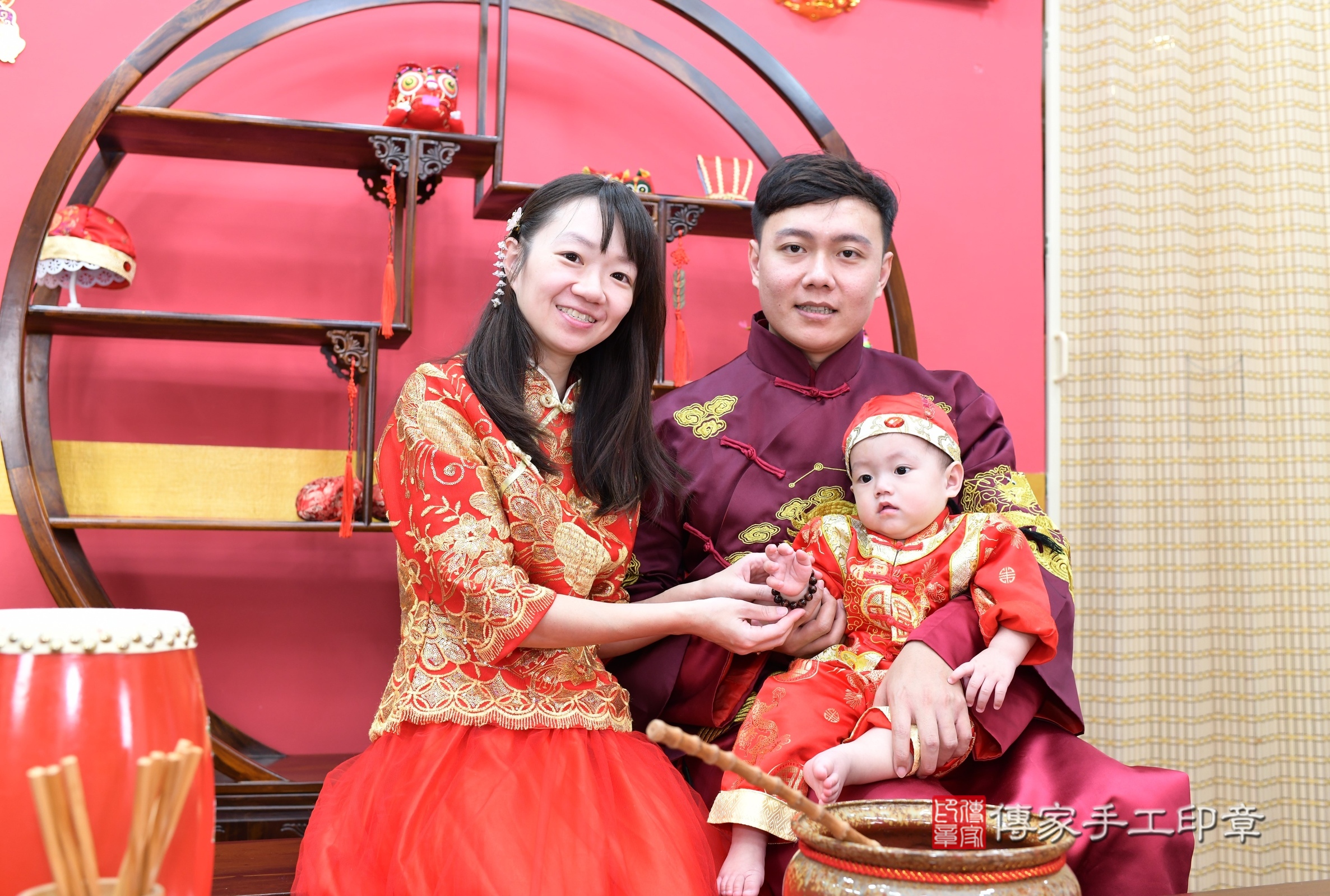 新北市永和區小訫寶寶抓周推薦:傳家新北店抓周度脺中國風會場,嬰兒古禮抓周流程儀式吉祥話、抓周道具物品24種、拍照。抓周證書。2024.12.7,照片12 新北市永和區小訫寶寶抓周推薦:傳家新北店抓周度脺中國風會場,嬰兒古禮抓周流程儀式吉祥話、抓周道具物品24種、拍照。抓周證書。2024.12.7,照片12