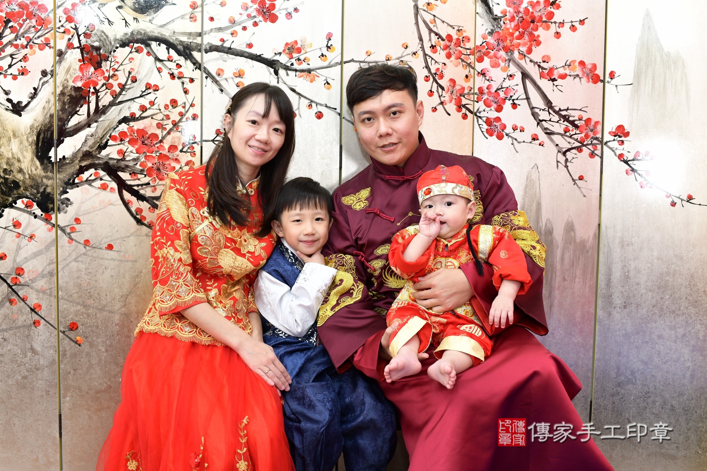 新北市永和區小訫寶寶抓周推薦:傳家新北店抓周度脺中國風會場,嬰兒古禮抓周流程儀式吉祥話、抓周道具物品24種、拍照。抓周證書。2024.12.7,照片19 新北市永和區小訫寶寶抓周推薦:傳家新北店抓周度脺中國風會場,嬰兒古禮抓周流程儀式吉祥話、抓周道具物品24種、拍照。抓周證書。2024.12.7,照片19