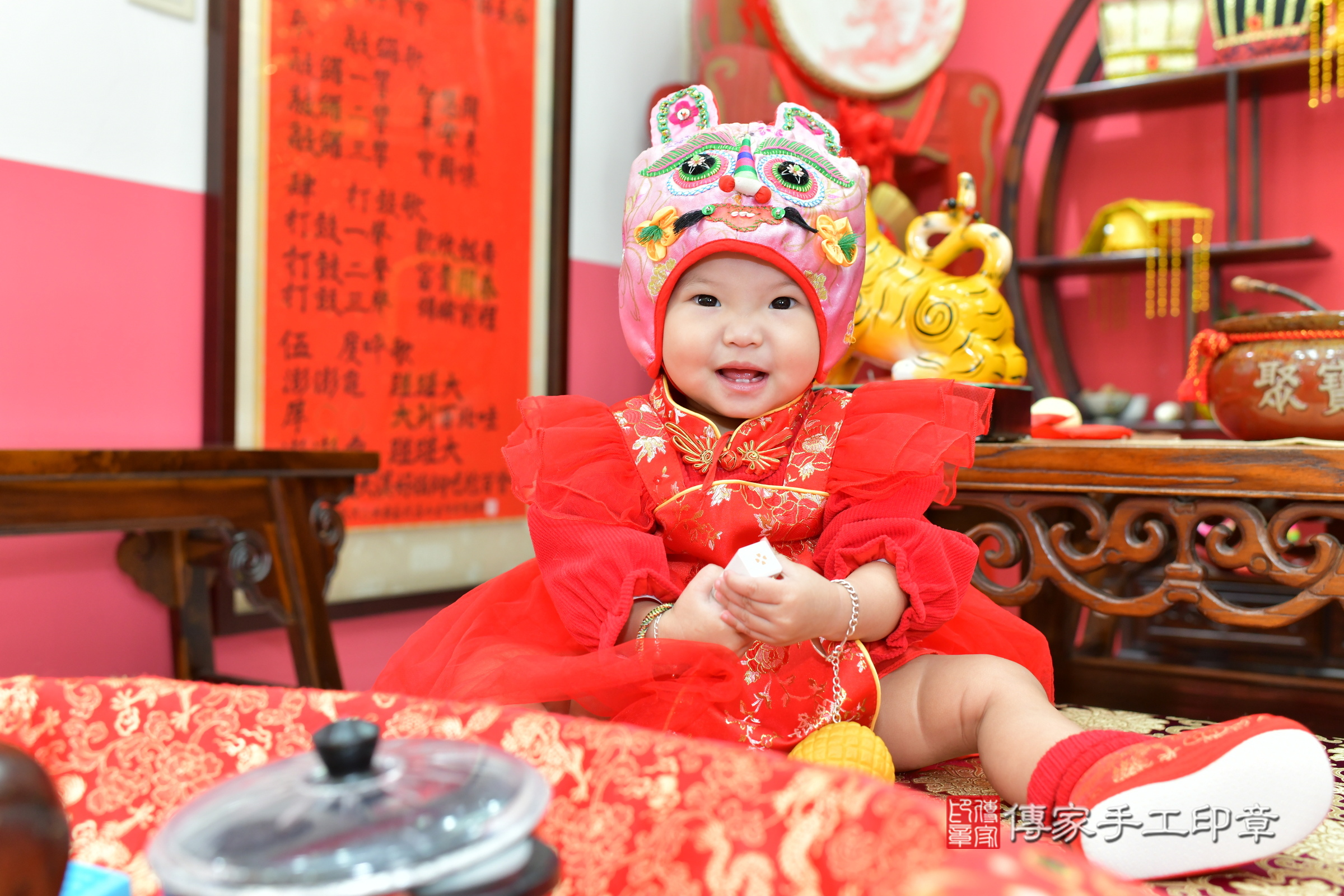 台中市北區小緁寶寶抓周推薦:傳家台中店抓周度脺中國風會場,嬰兒古禮抓周流程儀式吉祥話、抓周道具物品24種、拍照。抓周證書。2024.11.12,照片12 台中市北區小緁寶寶抓周推薦:傳家台中店抓周度脺中國風會場,嬰兒古禮抓周流程儀式吉祥話、抓周道具物品24種、拍照。抓周證書。2024.11.12,照片12