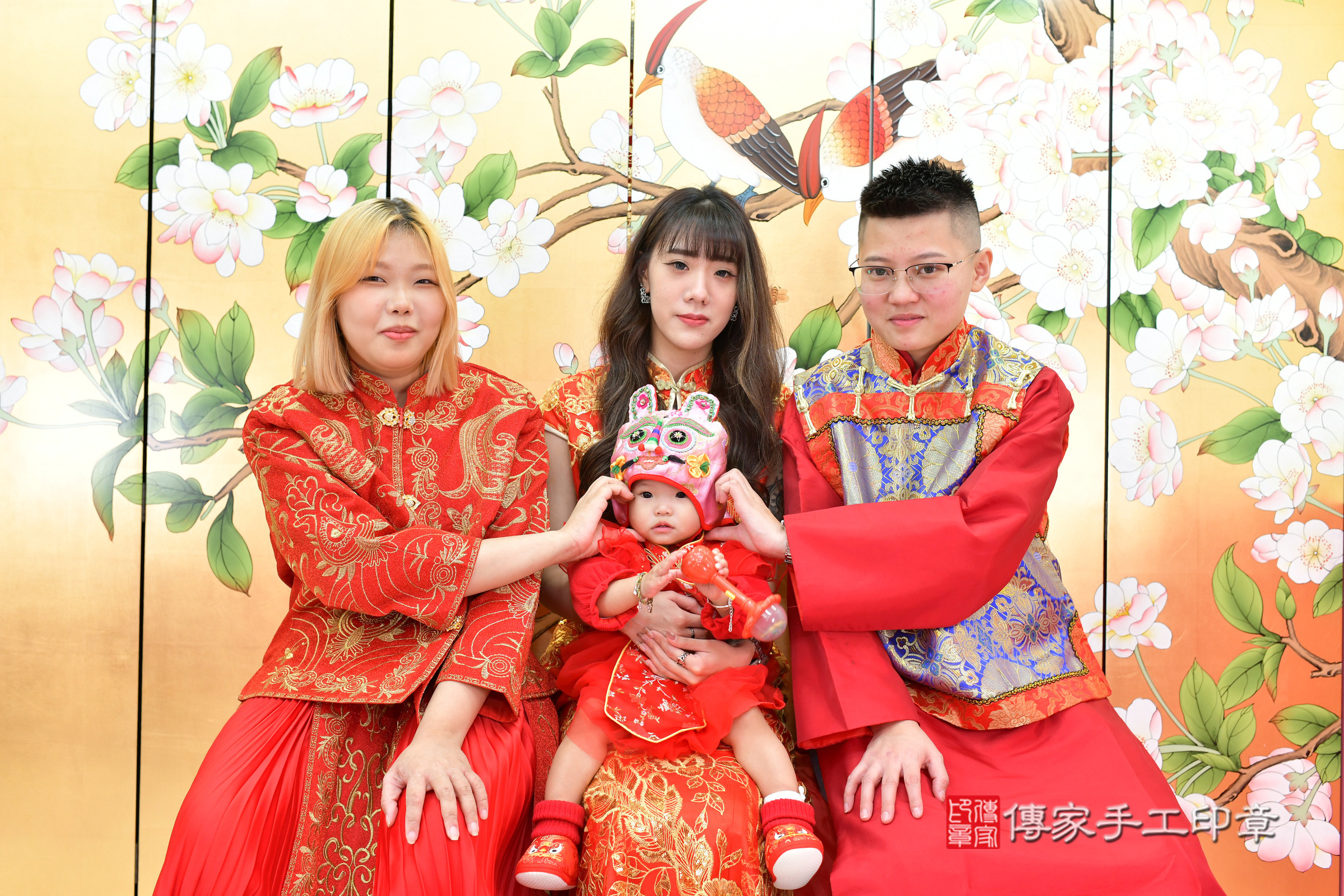 台中市北區小緁寶寶抓周推薦:傳家台中店抓周度脺中國風會場,嬰兒古禮抓周流程儀式吉祥話、抓周道具物品24種、拍照。抓周證書。2024.11.12,照片3 台中市北區小緁寶寶抓周推薦:傳家台中店抓周度脺中國風會場,嬰兒古禮抓周流程儀式吉祥話、抓周道具物品24種、拍照。抓周證書。2024.11.12,照片3