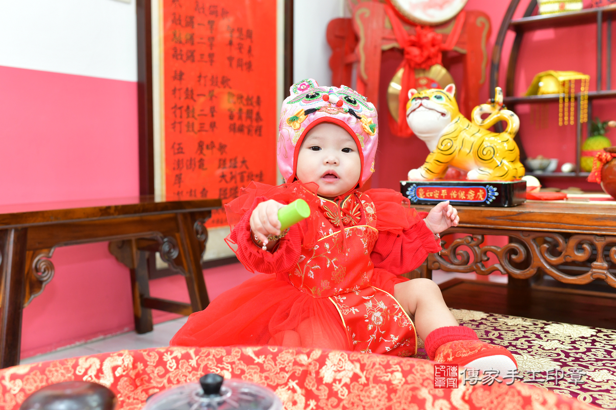 台中市北區小緁寶寶抓周推薦:傳家台中店抓周度脺中國風會場,嬰兒古禮抓周流程儀式吉祥話、抓周道具物品24種、拍照。抓周證書。2024.11.12,照片11 台中市北區小緁寶寶抓周推薦:傳家台中店抓周度脺中國風會場,嬰兒古禮抓周流程儀式吉祥話、抓周道具物品24種、拍照。抓周證書。2024.11.12,照片11