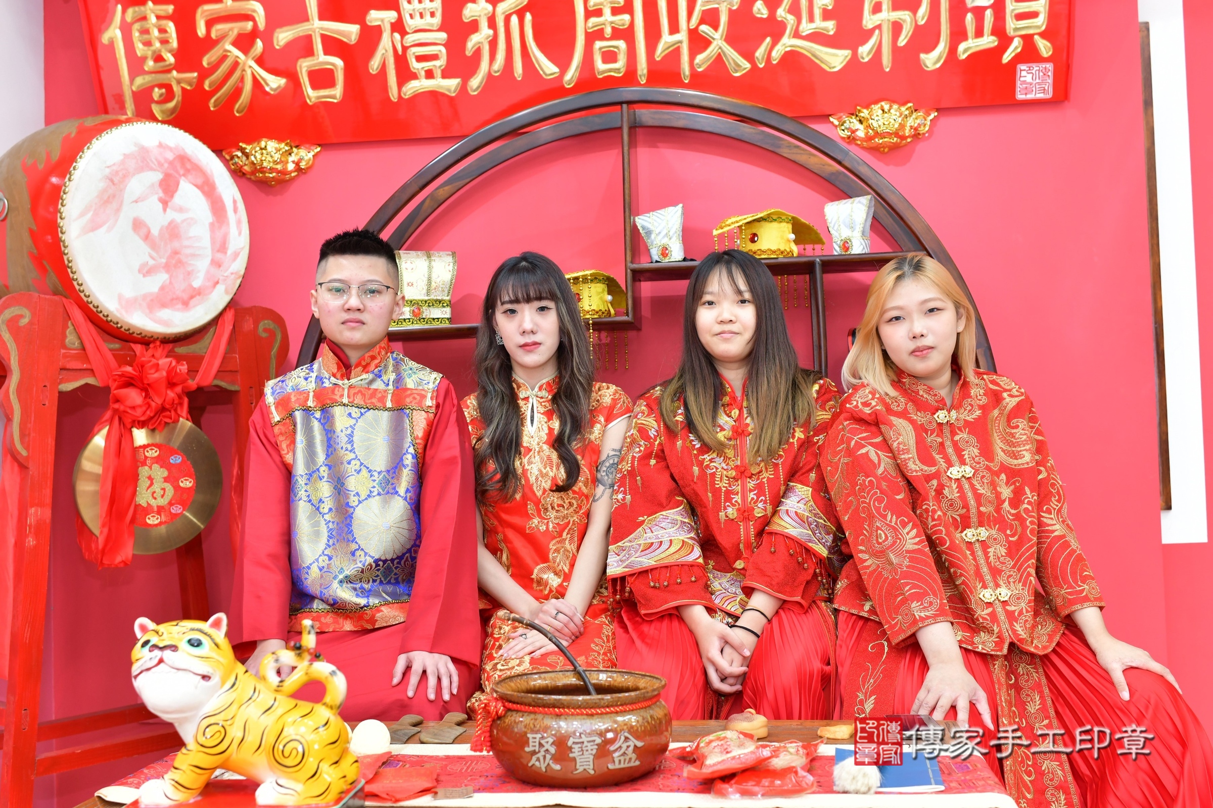 台中市北區小緁寶寶抓周推薦:傳家台中店抓周度脺中國風會場,嬰兒古禮抓周流程儀式吉祥話、抓周道具物品24種、拍照。抓周證書。2024.11.12,照片6 台中市北區小緁寶寶抓周推薦:傳家台中店抓周度脺中國風會場,嬰兒古禮抓周流程儀式吉祥話、抓周道具物品24種、拍照。抓周證書。2024.11.12,照片6