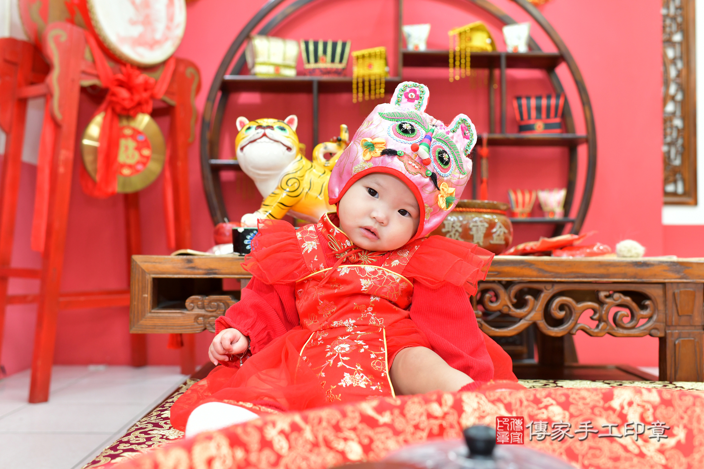 台中市北區小緁寶寶抓周推薦:傳家台中店抓周度脺中國風會場,嬰兒古禮抓周流程儀式吉祥話、抓周道具物品24種、拍照。抓周證書。2024.11.12,照片9 台中市北區小緁寶寶抓周推薦:傳家台中店抓周度脺中國風會場,嬰兒古禮抓周流程儀式吉祥話、抓周道具物品24種、拍照。抓周證書。2024.11.12,照片9