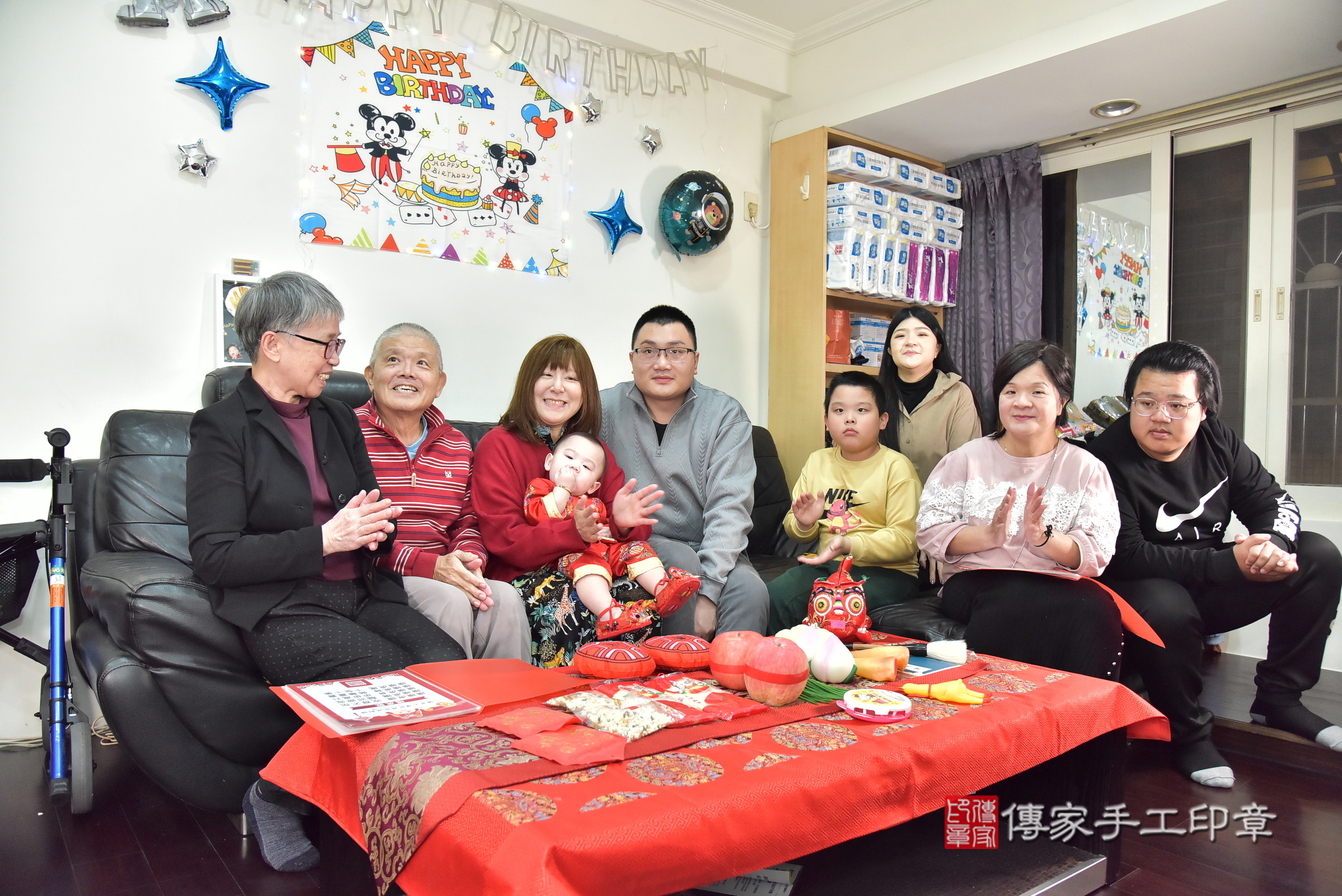 桃園市小莃寶寶抓周推薦:傳家新北店到府抓周,嬰兒古禮抓周流程儀式吉祥話、抓周道具物品24種、拍照。抓周證書。2025.1.12,照片16 桃園市小莃寶寶抓周推薦:傳家新北店到府抓周,嬰兒古禮抓周流程儀式吉祥話、抓周道具物品24種、拍照。抓周證書。2025.1.12,照片16