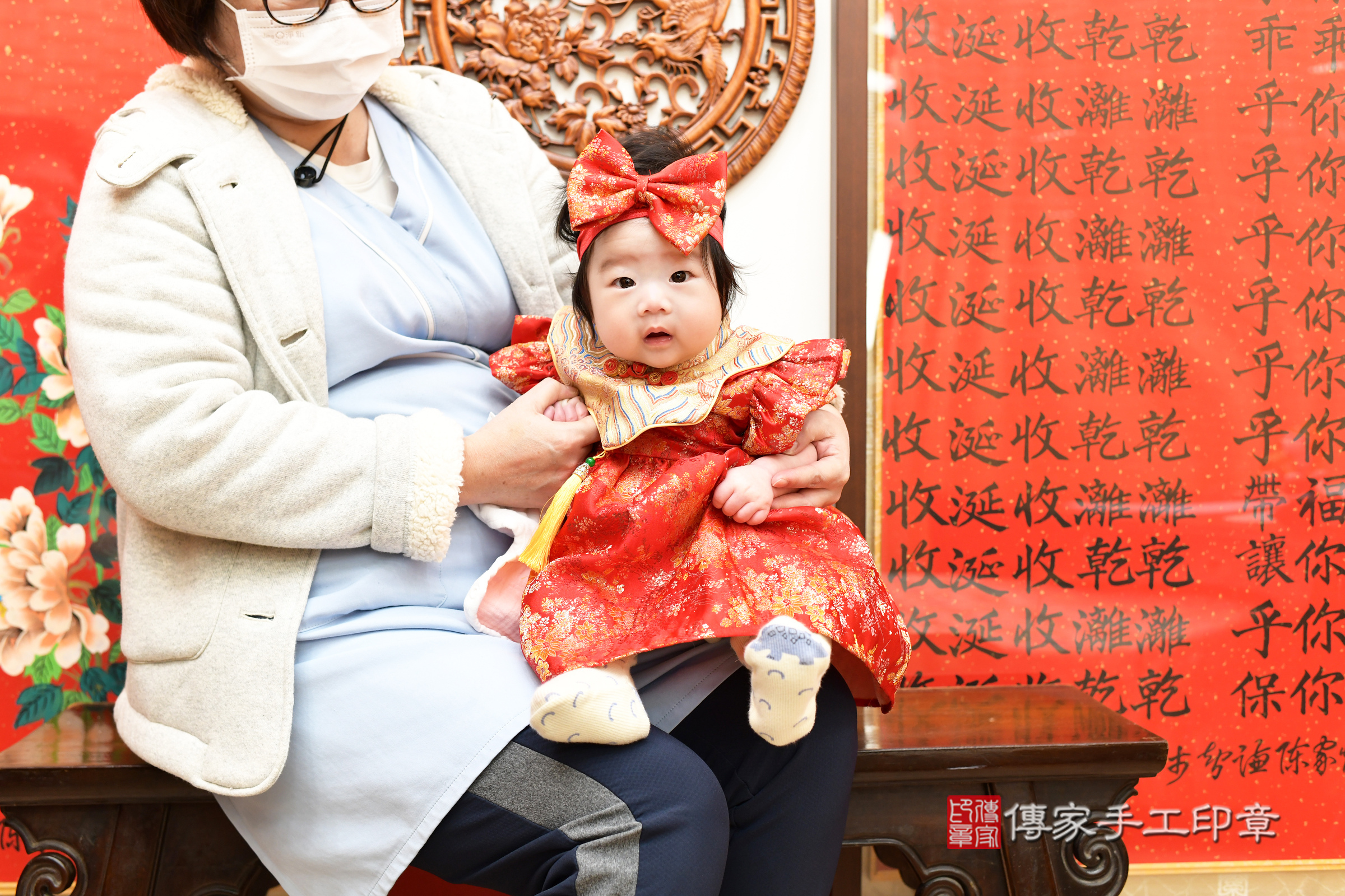 台北市大同區小杏寶寶收涎推薦:傳家台北店收涎中國風會場,嬰兒古禮收涎收口水流程儀式、收涎吉祥話、收涎餅乾、收涎拍照。收涎證書。2025.2.12,照片4 台北市大同區小杏寶寶收涎推薦:傳家台北店收涎中國風會場,嬰兒古禮收涎收口水流程儀式、收涎吉祥話、收涎餅乾、收涎拍照。收涎證書。2025.2.12,照片4